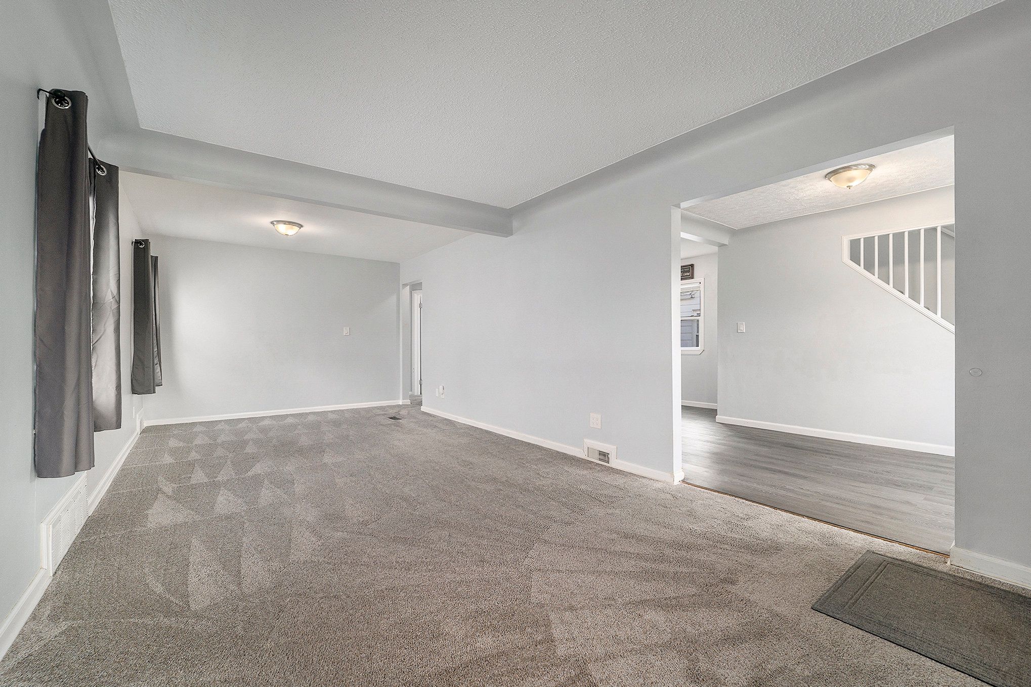 9640 Sioux Ave Property Photo 5