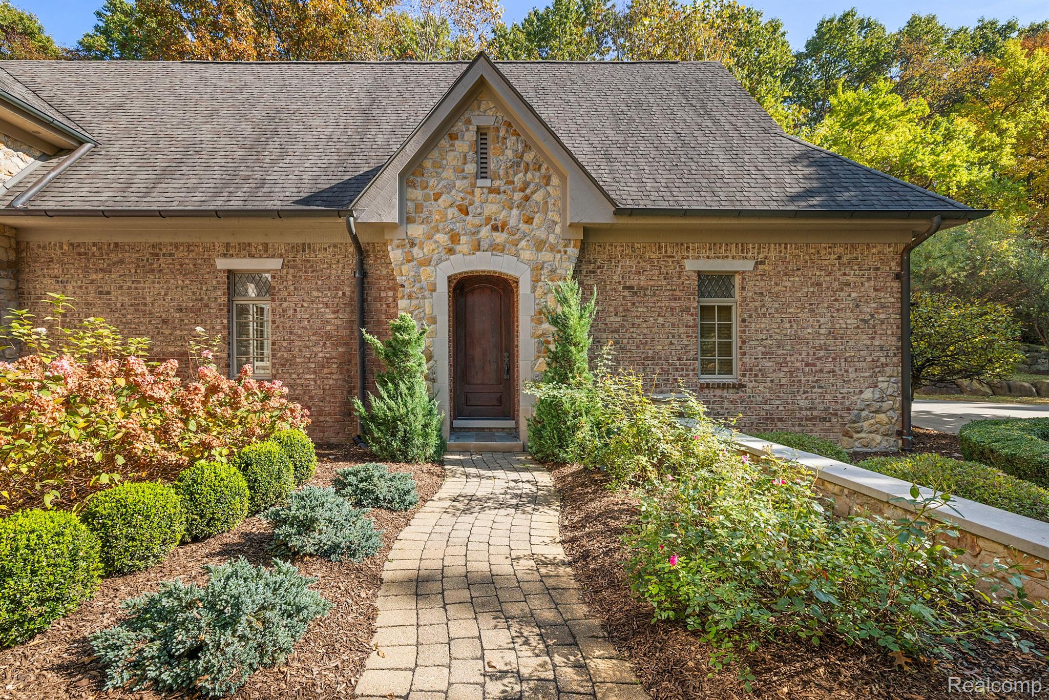 2541 Plum Creek Ct Property Photo 7