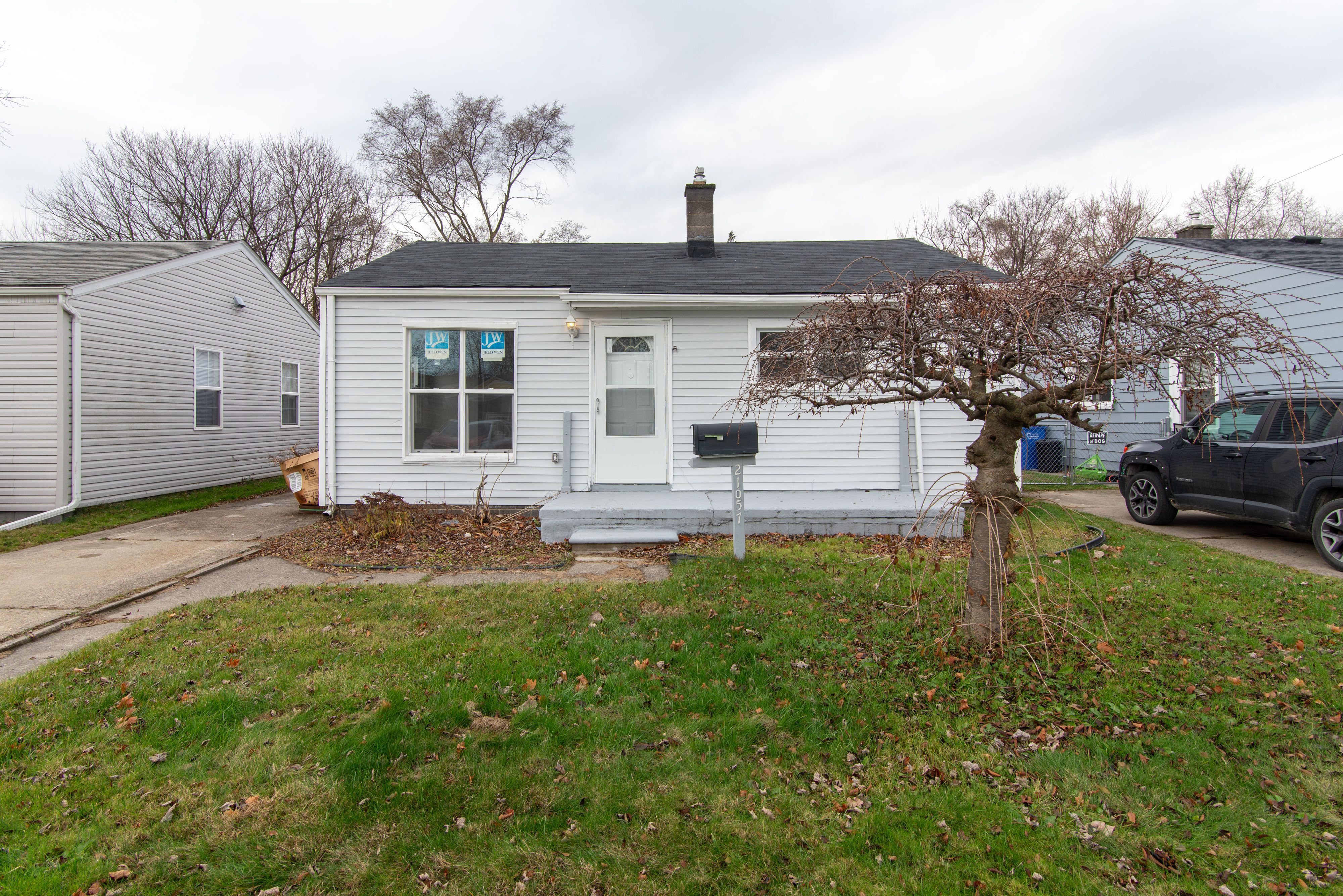 21057 Atlantic Ave Property Photo 1