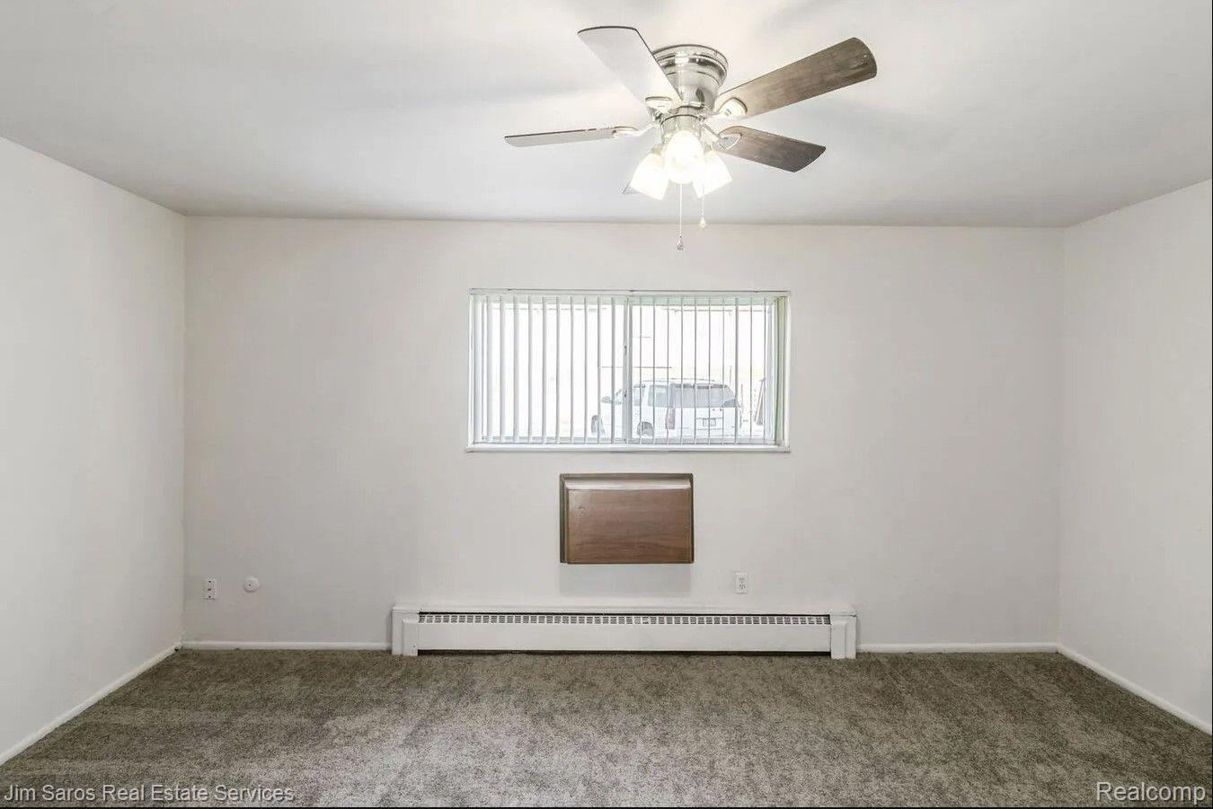 16425 E 12 Mile - 1 Bed Units Rd Property Photo 7