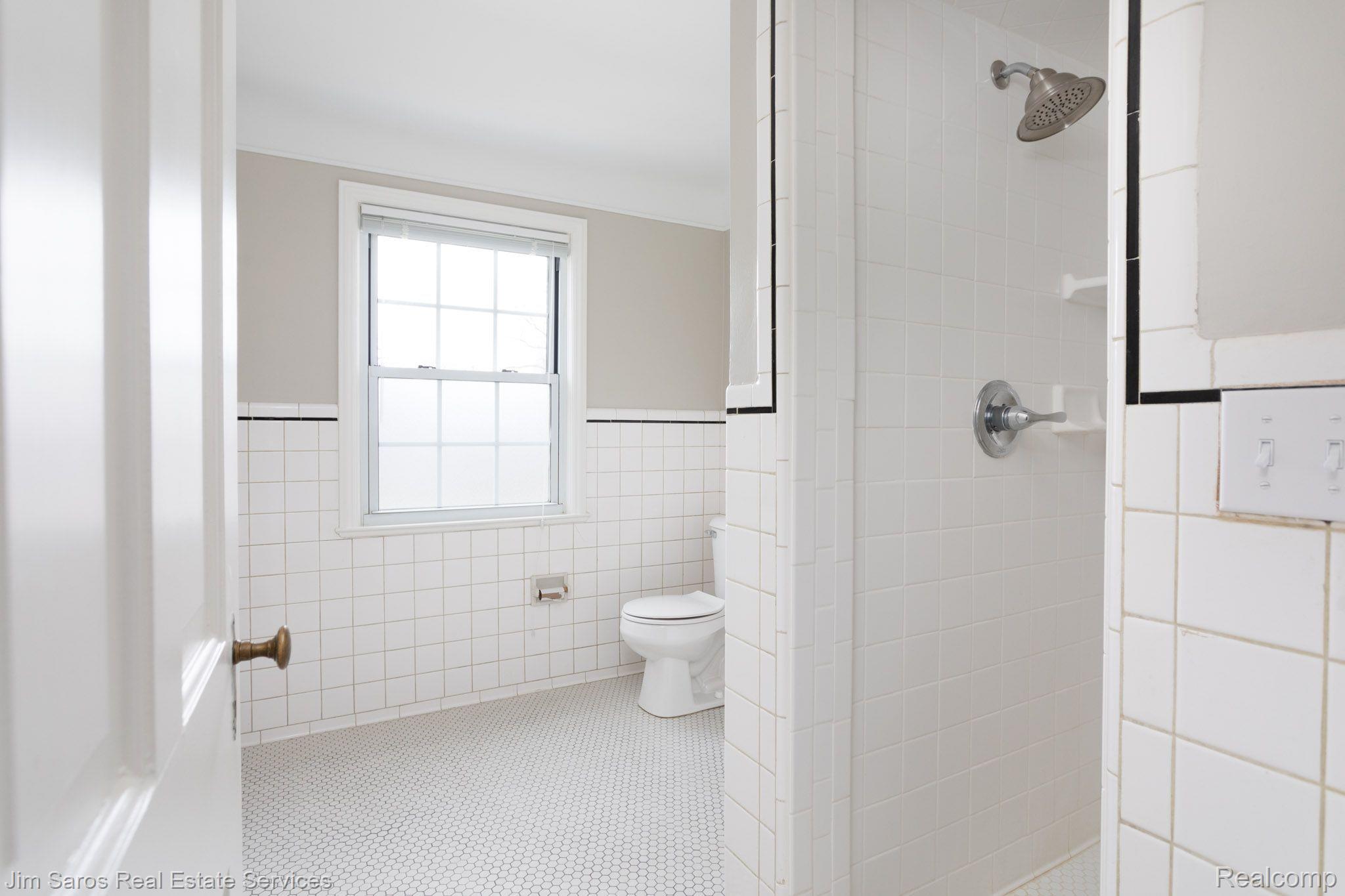 661 Neff Rd Property Photo 7