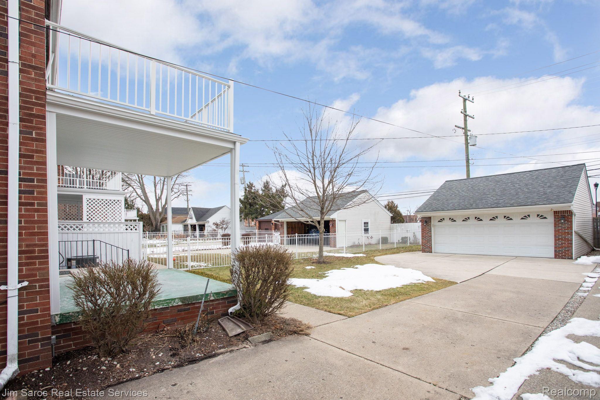 661 Neff Rd Property Photo 9
