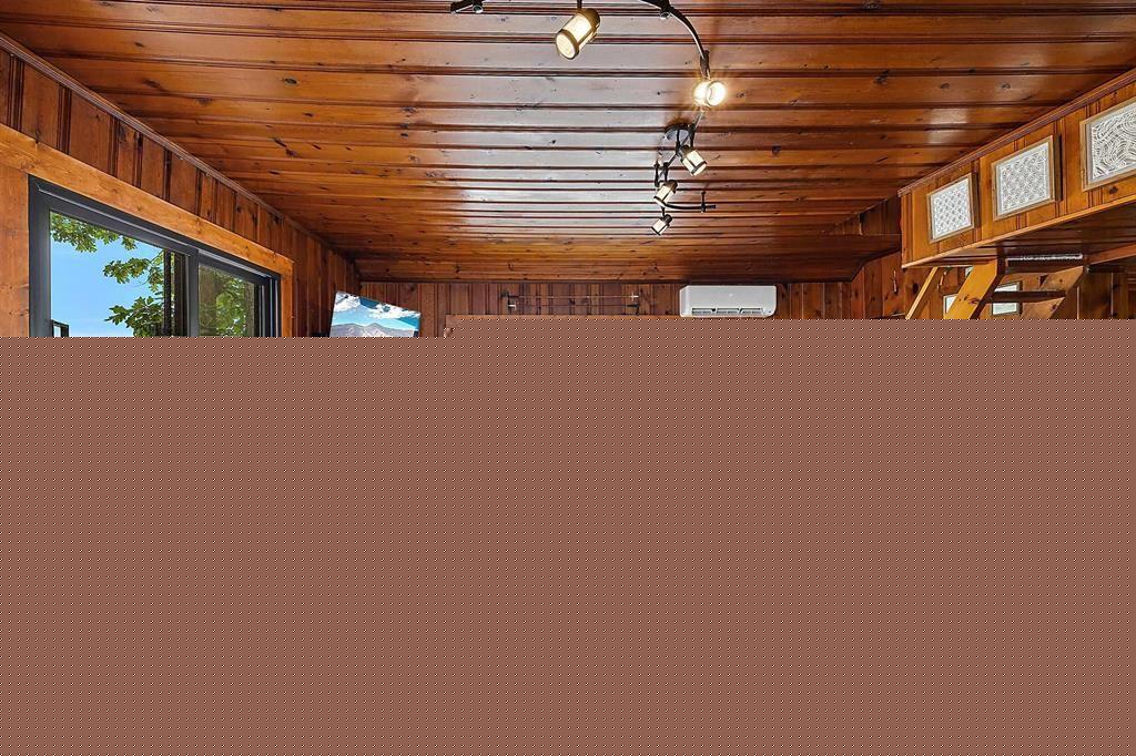 10086 King Rd Property Photo 3