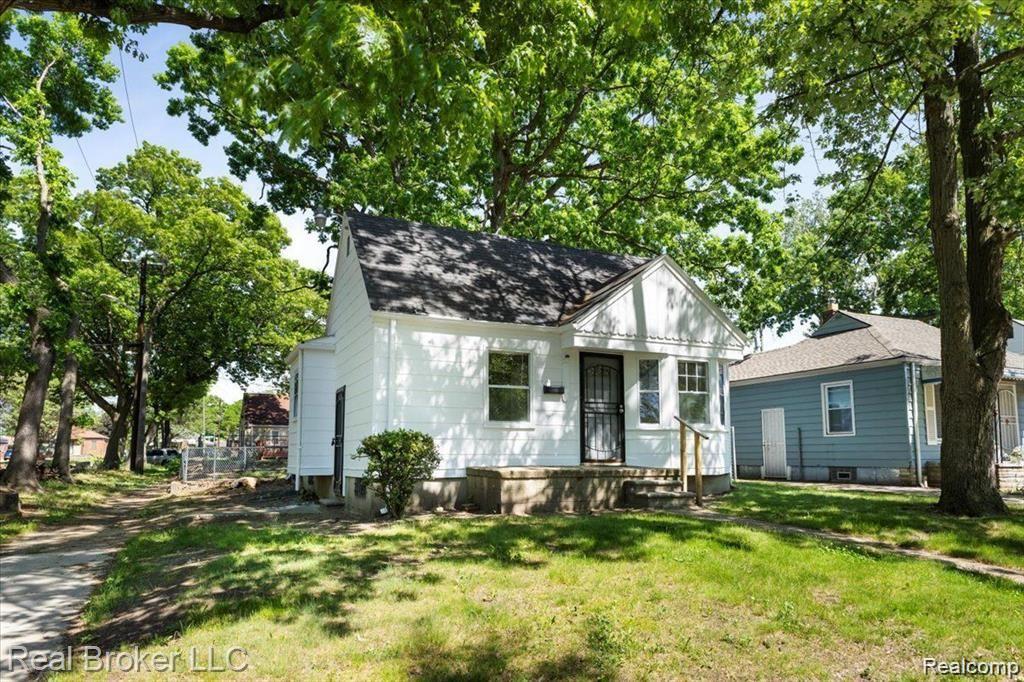 19974 Ferguson St Property Photo 16