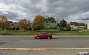 25755 Southfield Rd Property Photo 1