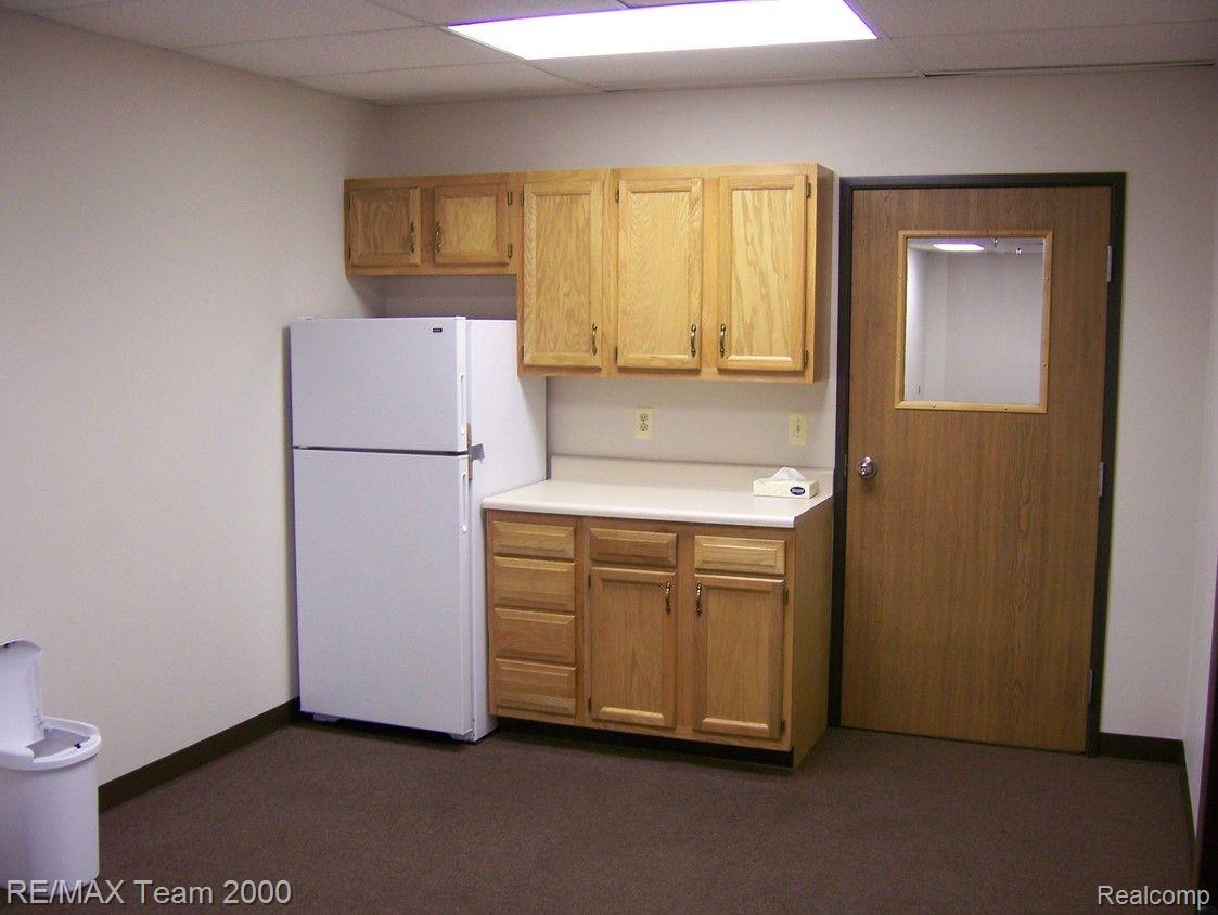 12676 Burt Rd Property Photo 17