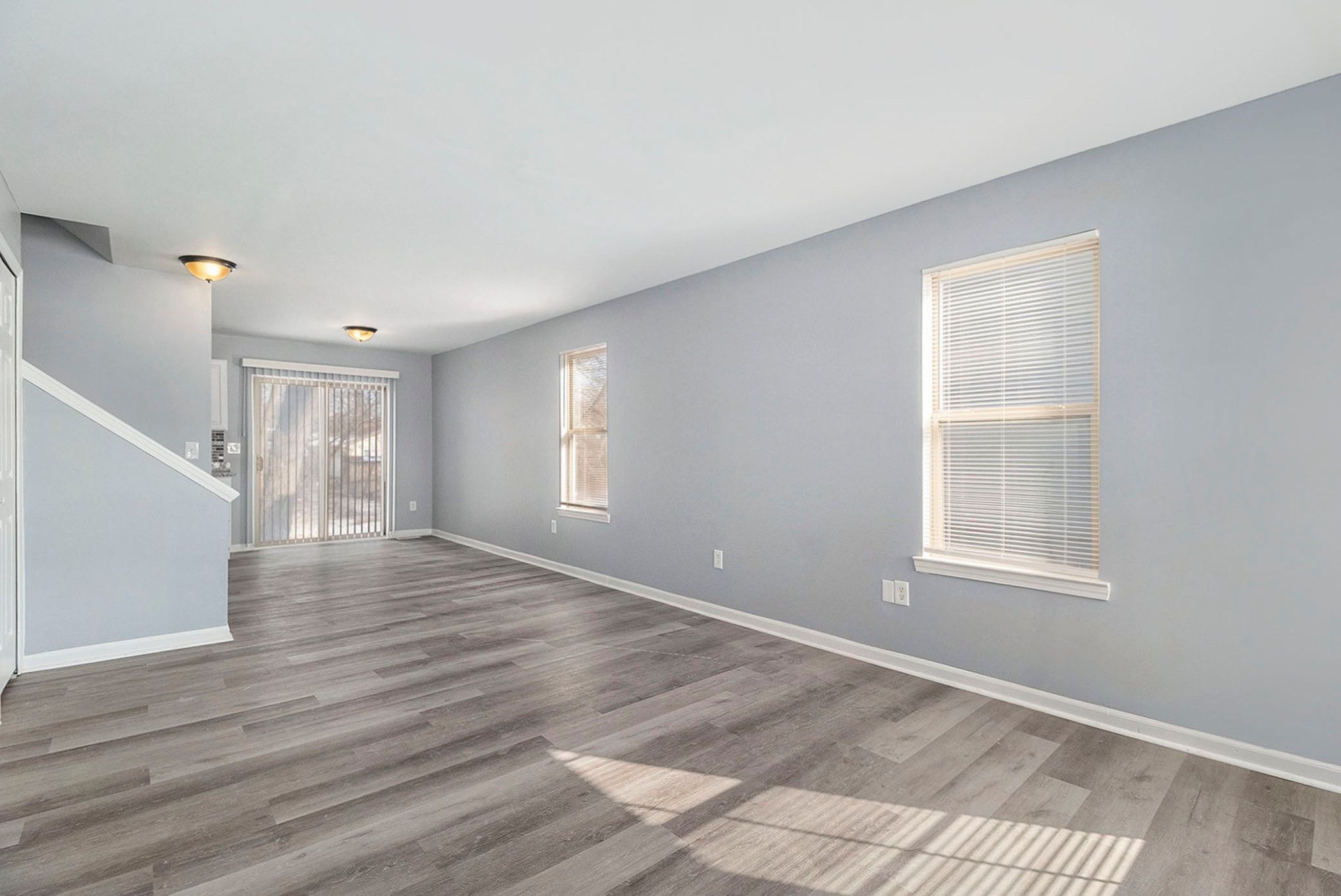 37 Walnut St Property Photo 4