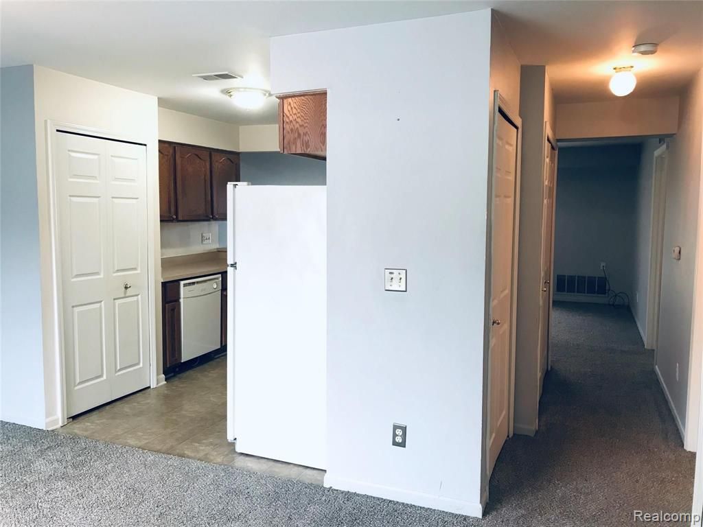 41030 Rose Ln Property Photo 7