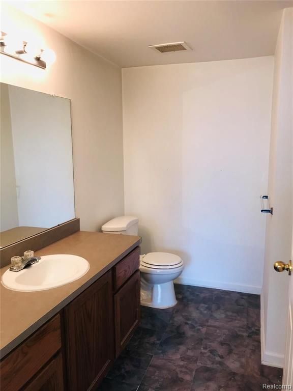 41030 Rose Ln Property Photo 14