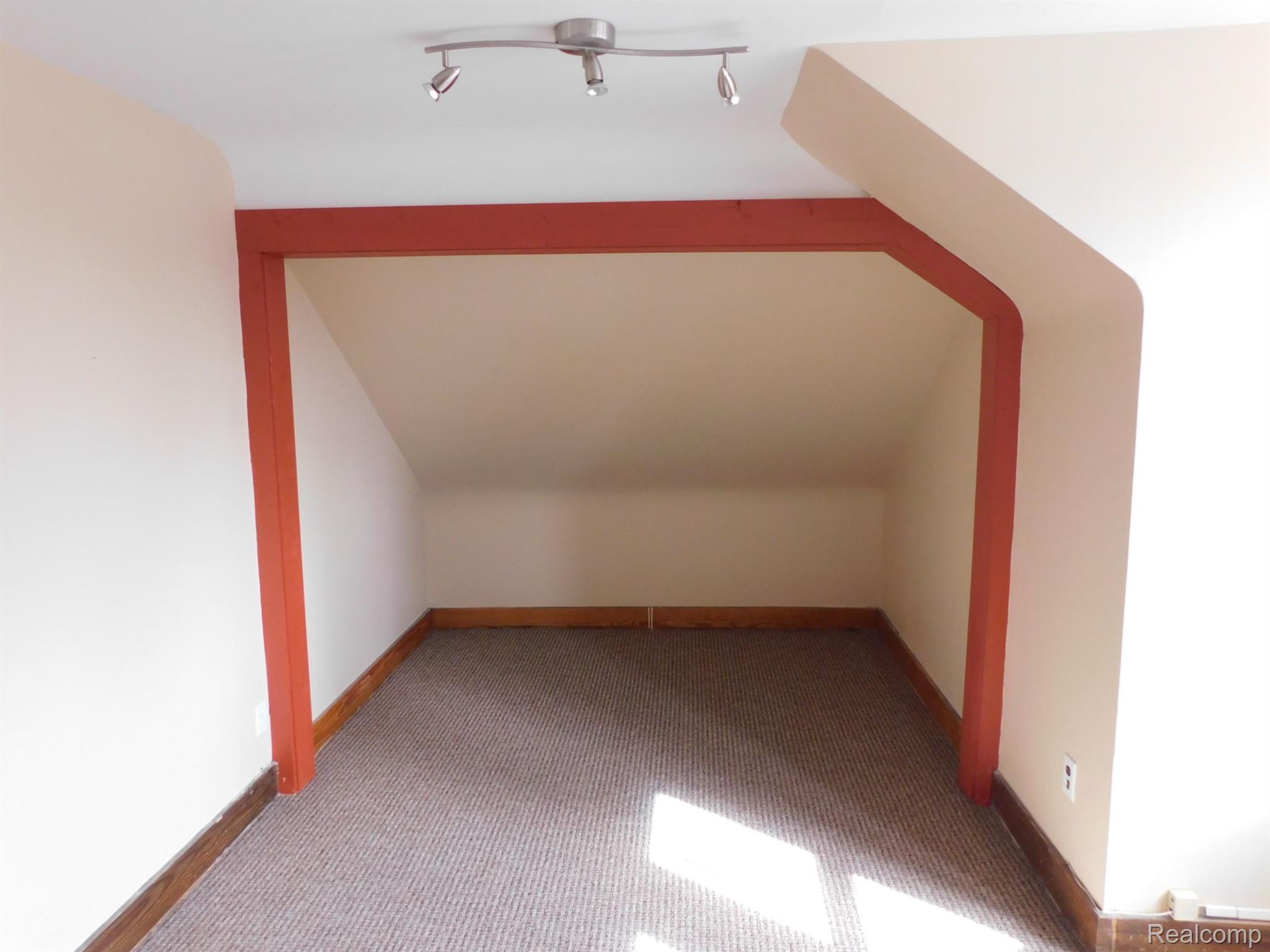 16259 E 9 Mile Rd Property Photo 13