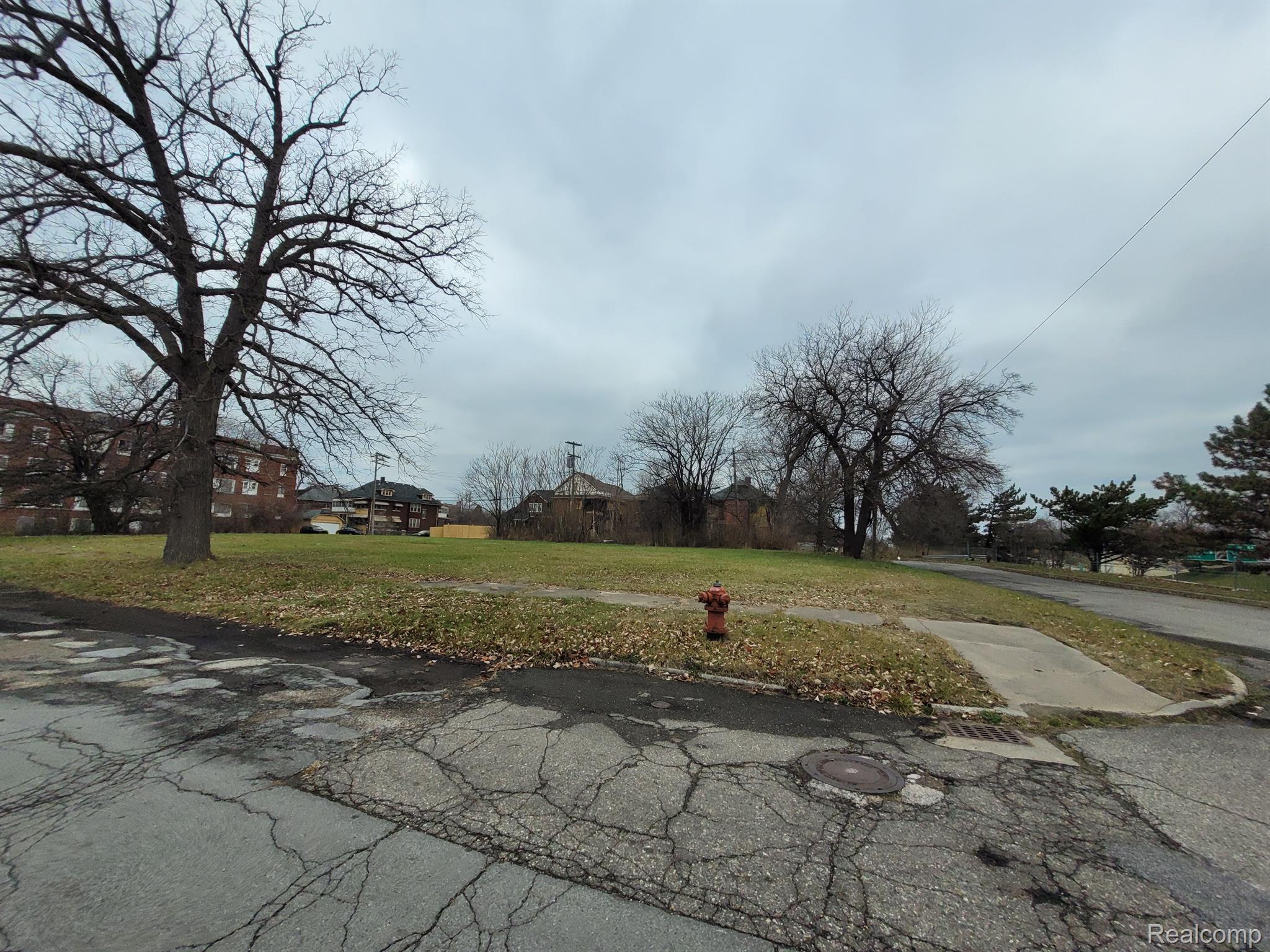 1546 Collingwood St Property Photo 7