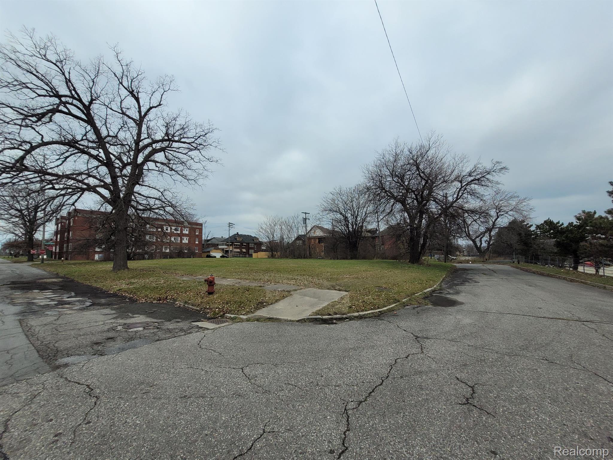 1546 Collingwood St Property Photo 8