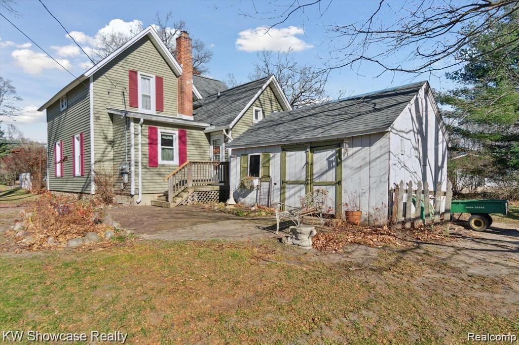 1716 E Wardlow Rd Property Photo 23