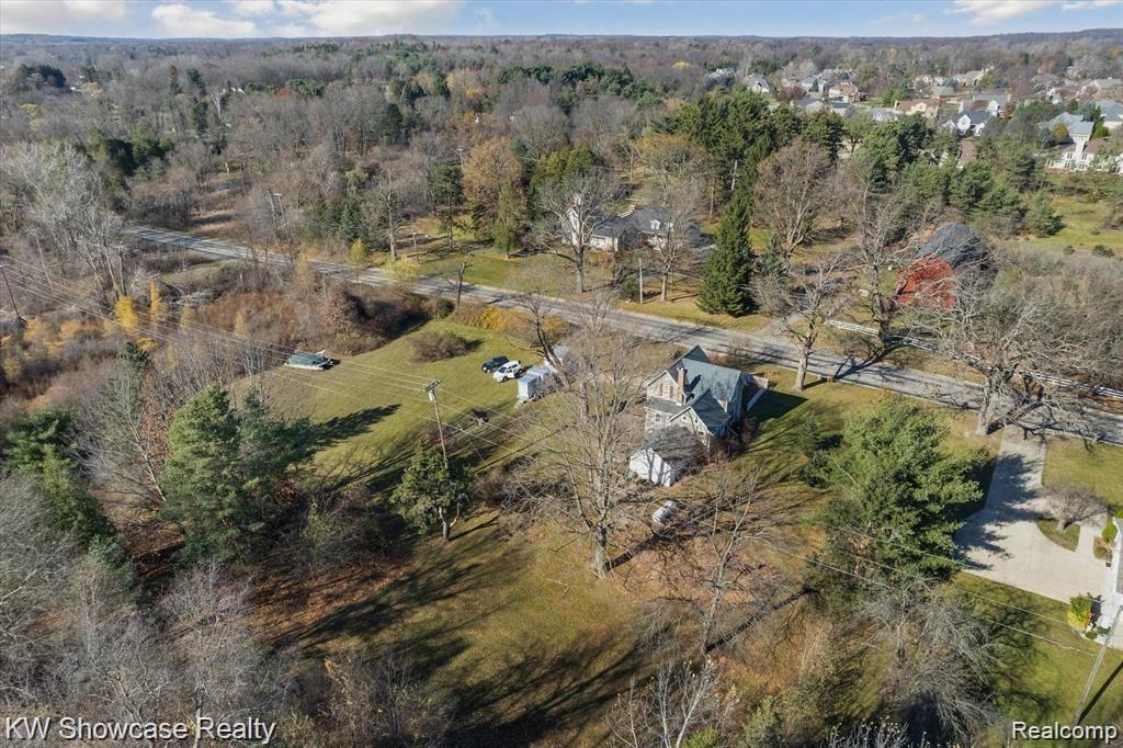1716 E Wardlow Rd Property Photo 31