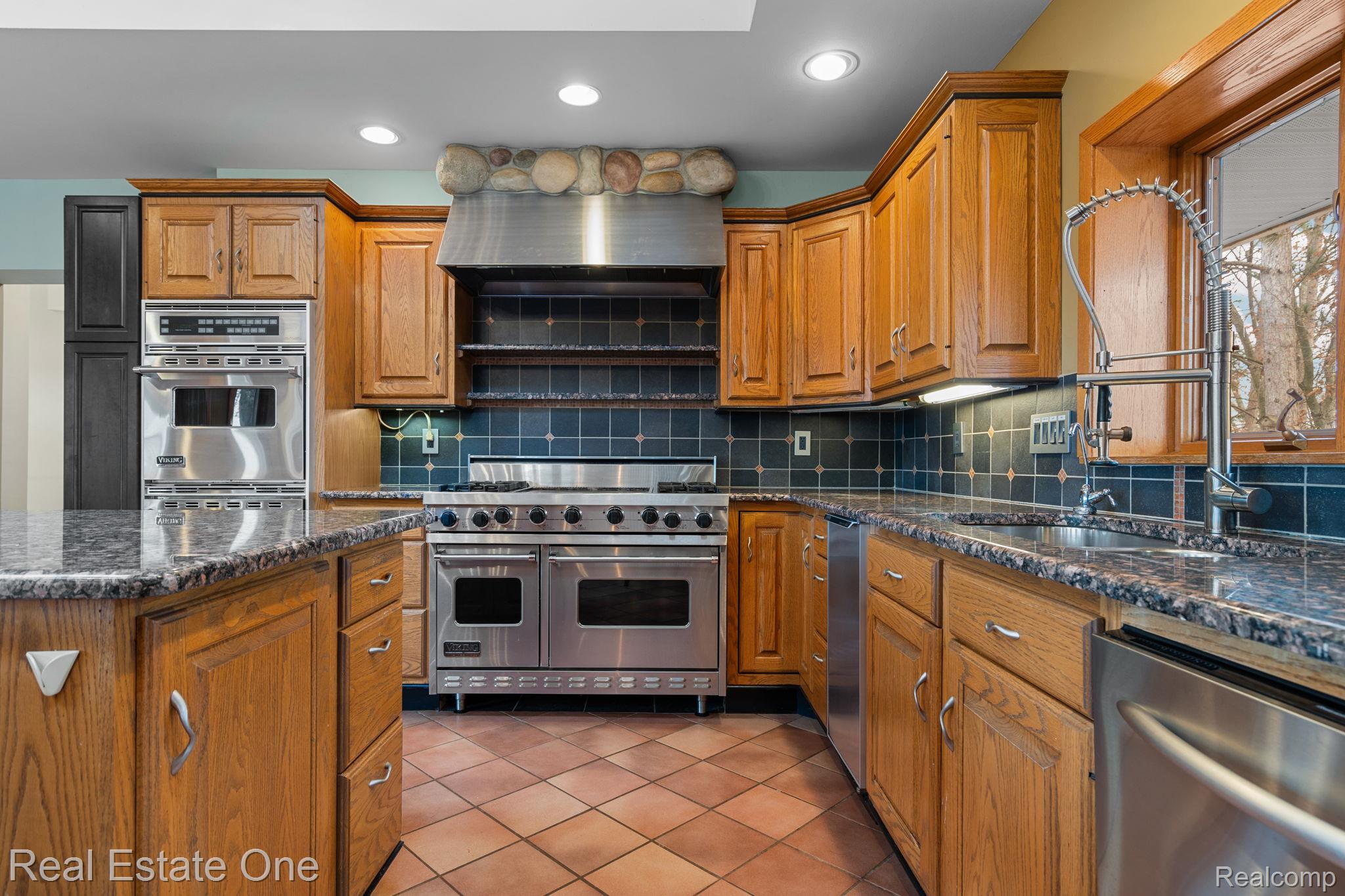 20250014195 Property Photo 22