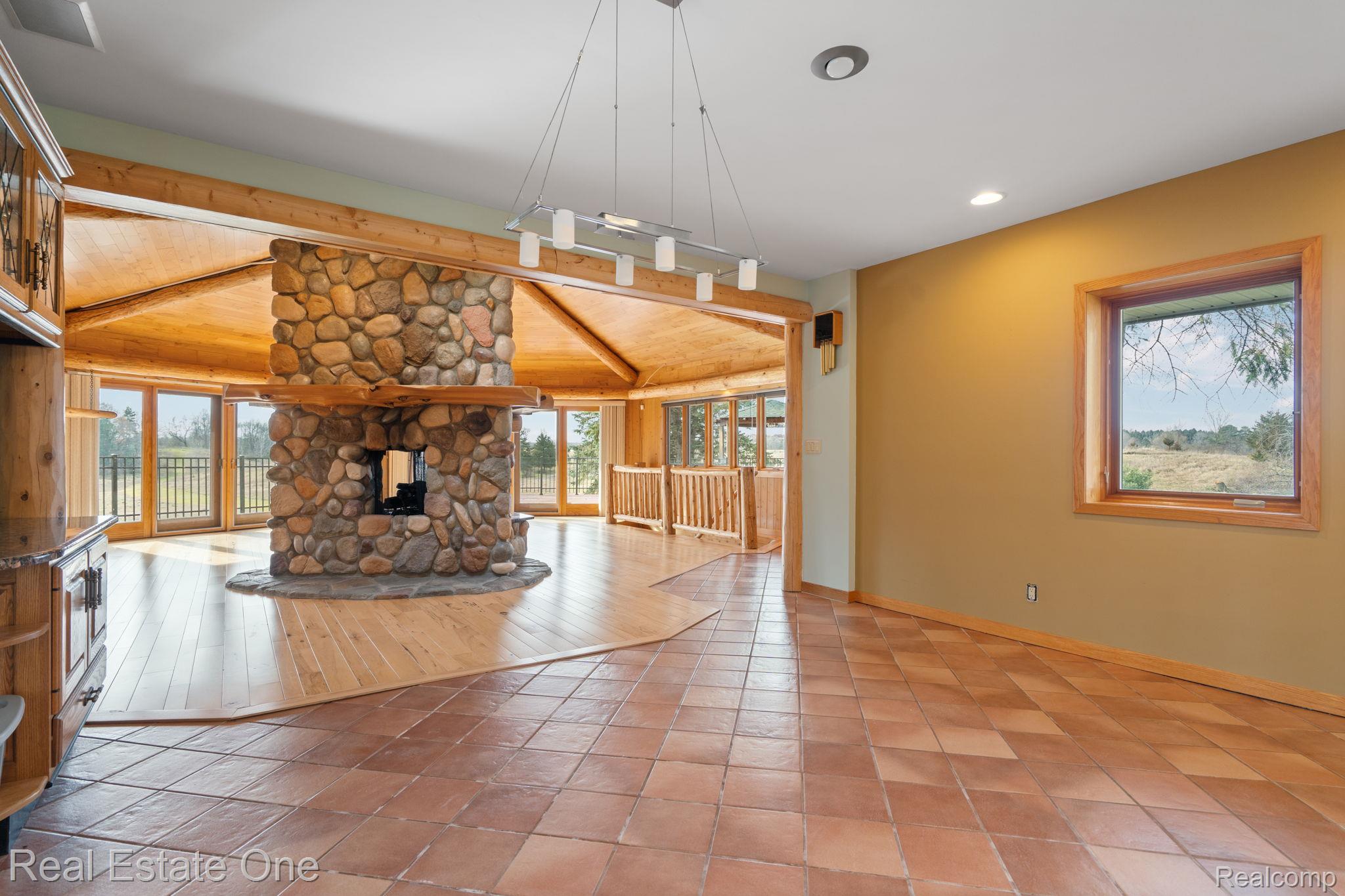 20250014195 Property Photo 26