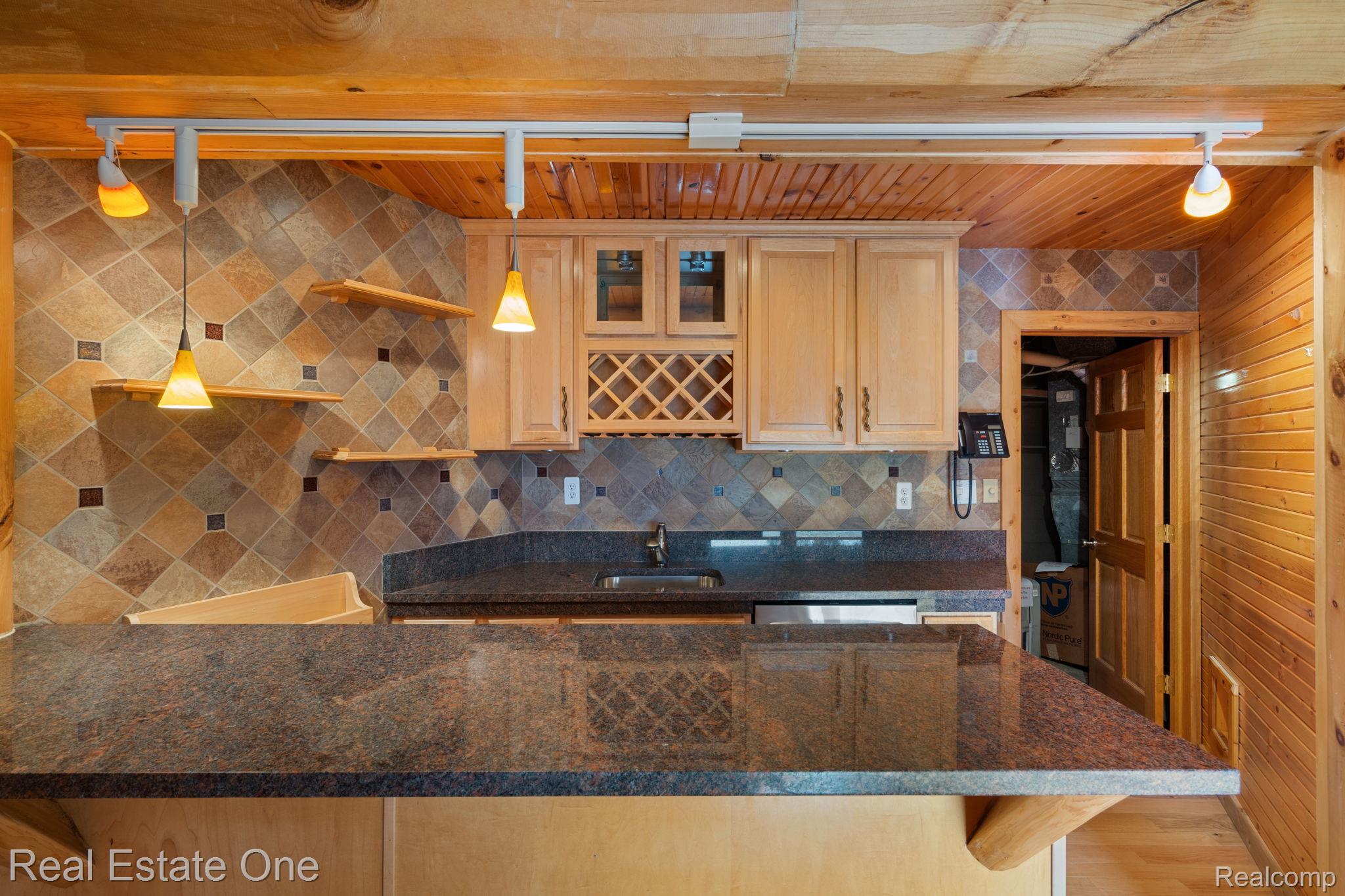 20250014195 Property Photo 61