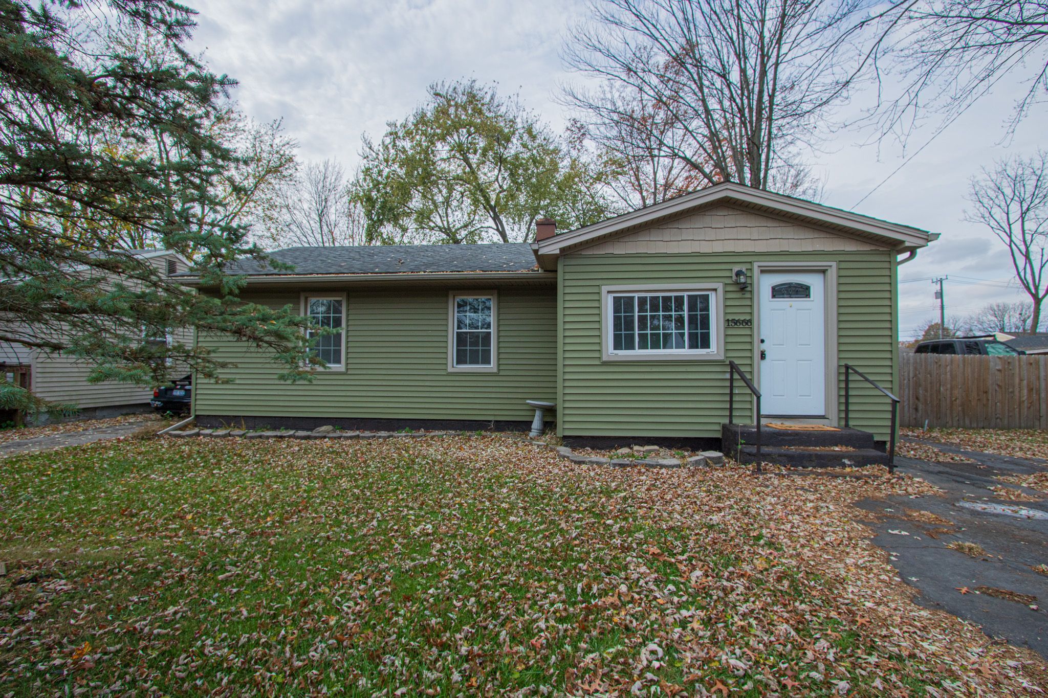 15666 MCGUIRE ST Property Photo 1
