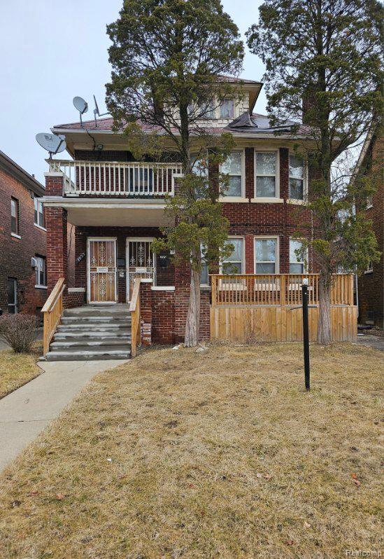2950 LAKEWOOD ST Property Photo 1