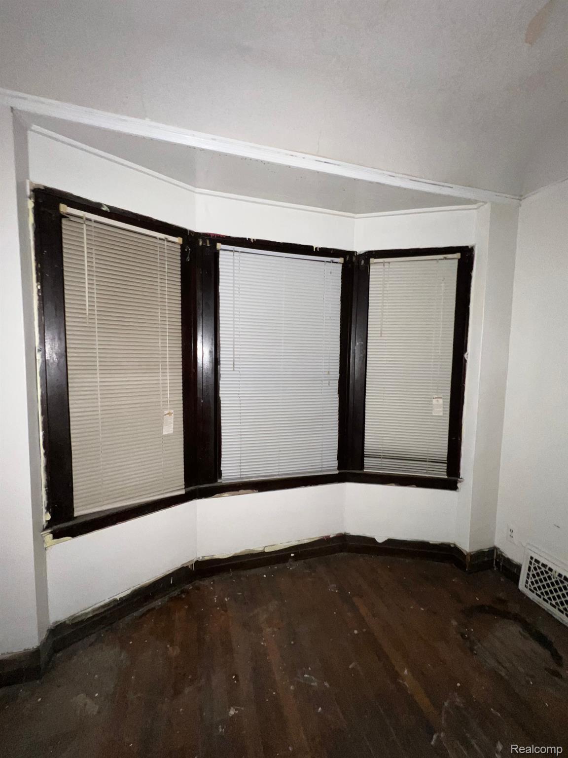 3674 Mount Elliott St Property Photo 55