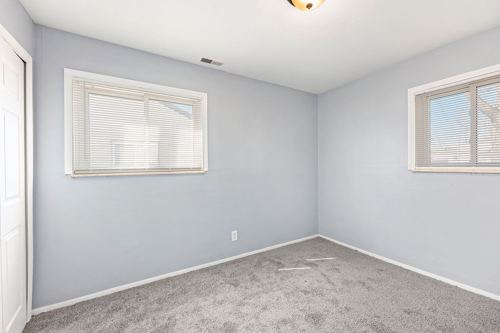 313 3rd Ave Property Photo 10
