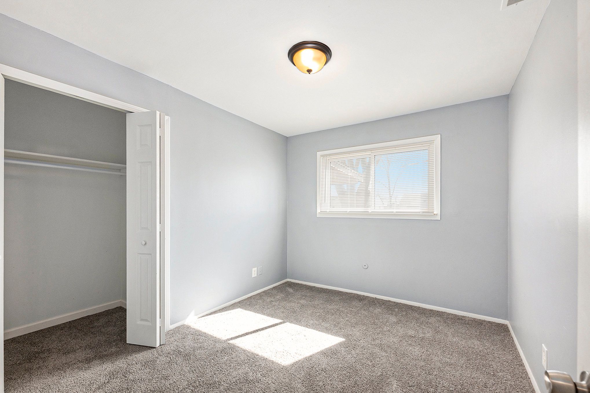 313 3rd Ave Property Photo 12