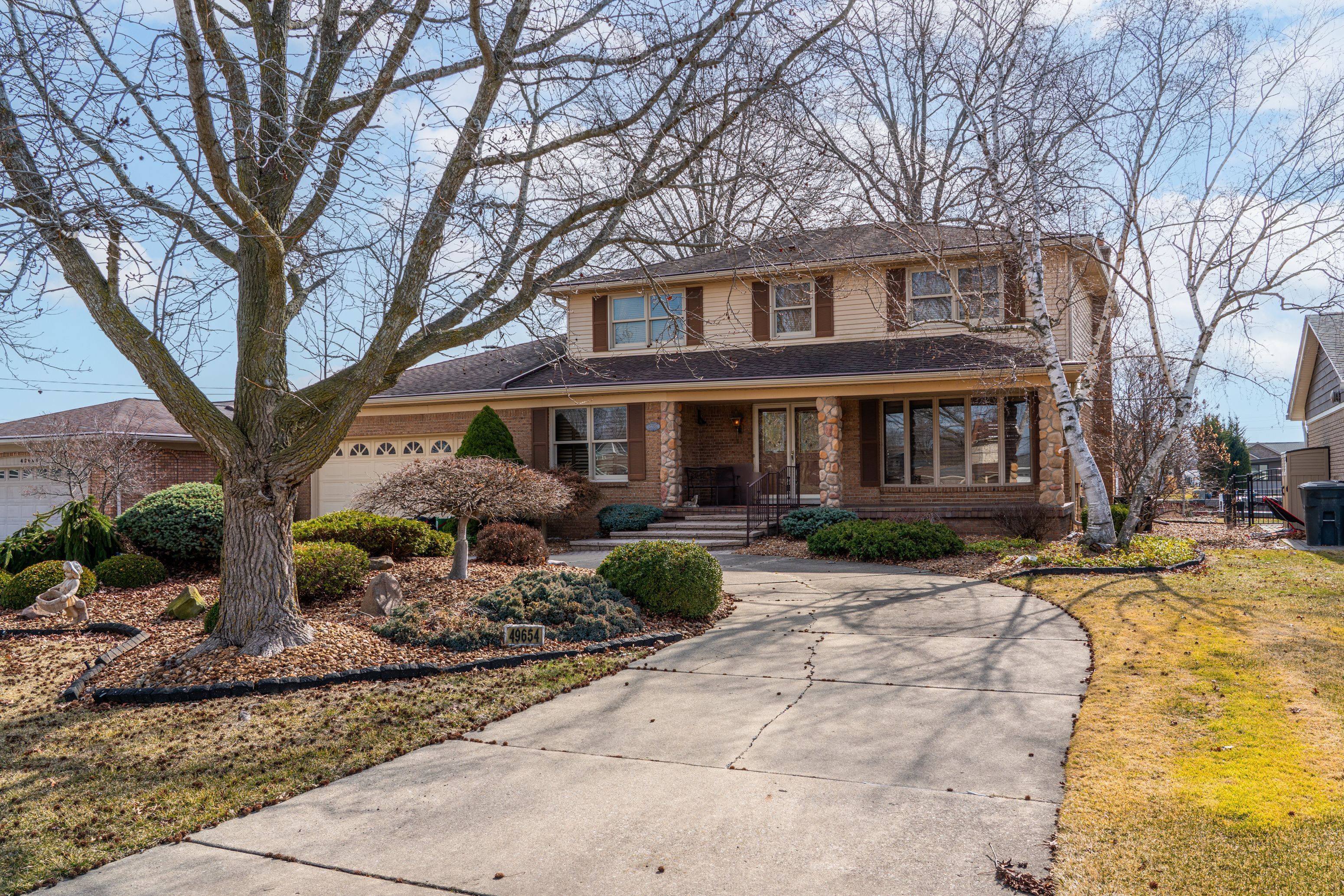 49654 REGATTA DR Property Photo 1