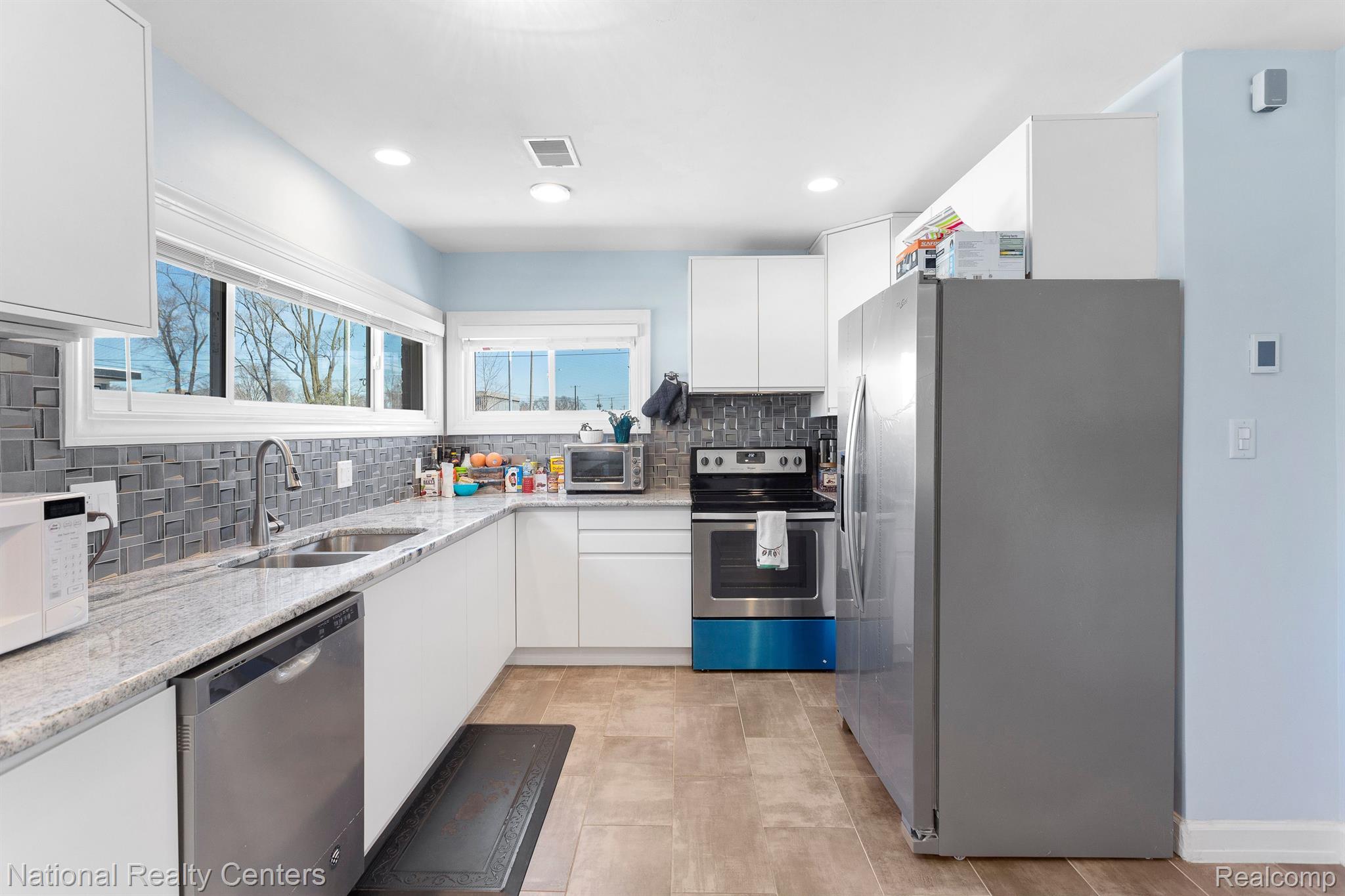 18155 Westhaven Ave Property Photo 8