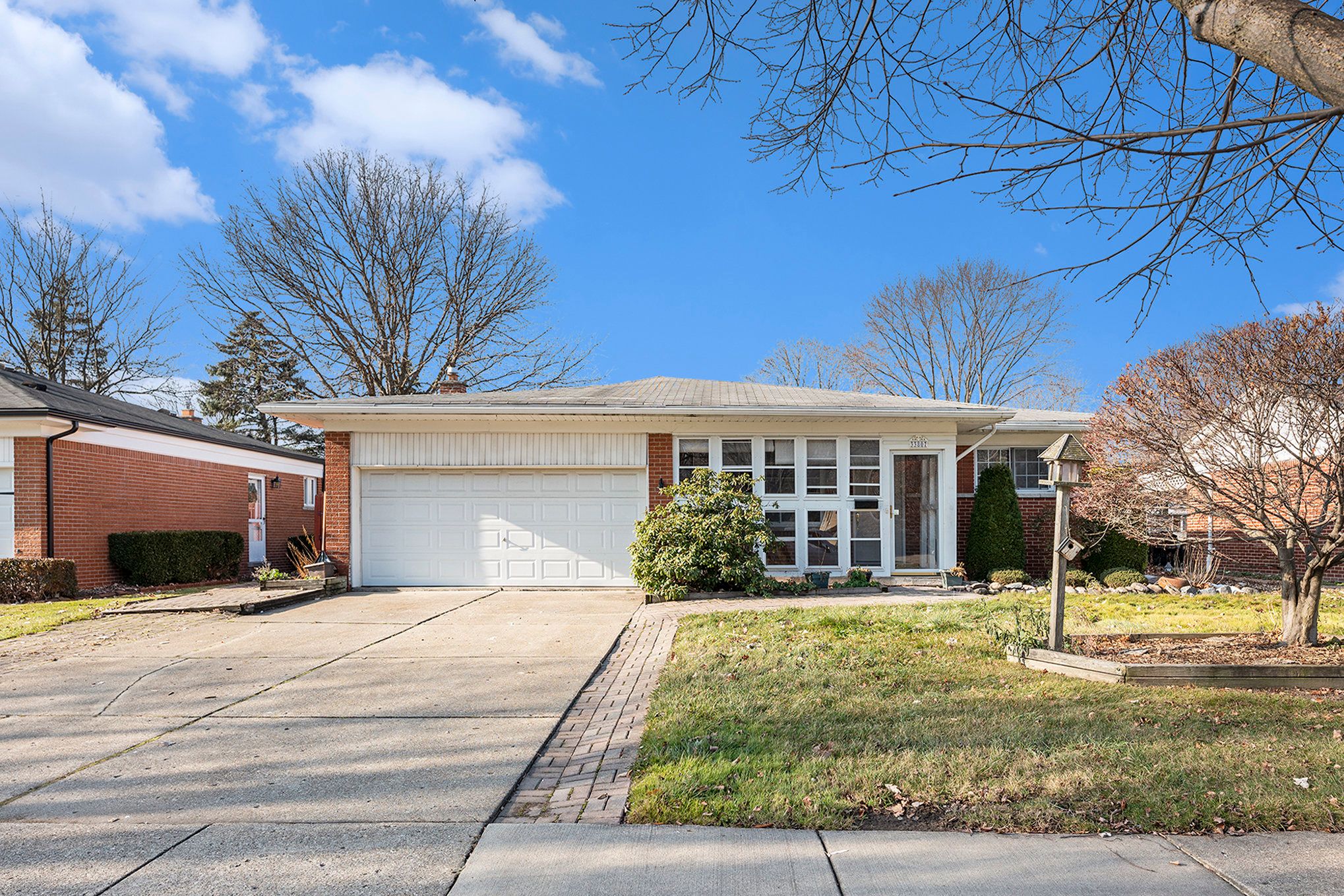 33807 SWAN DR Property Photo 1