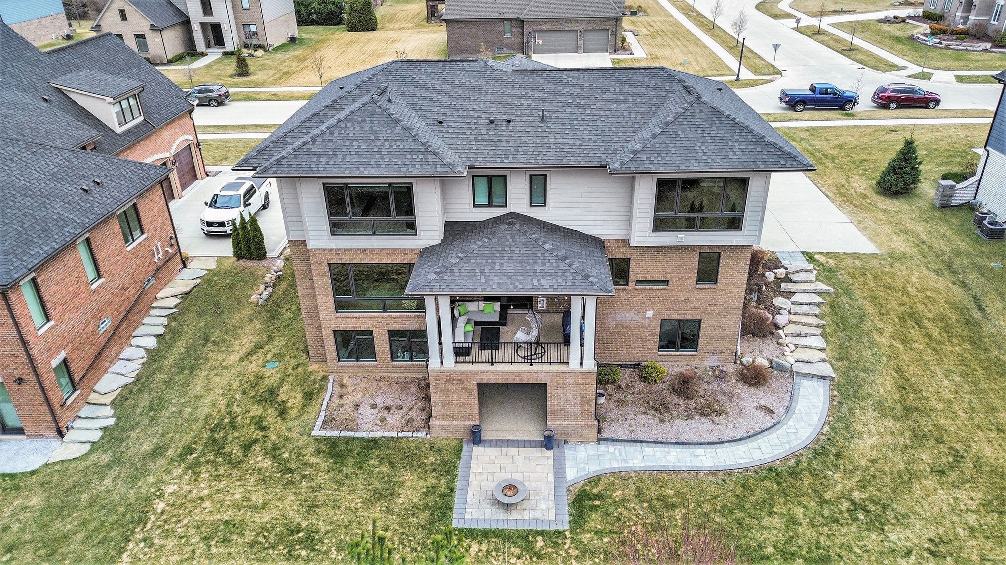 1686 Traceky Property Photo 48