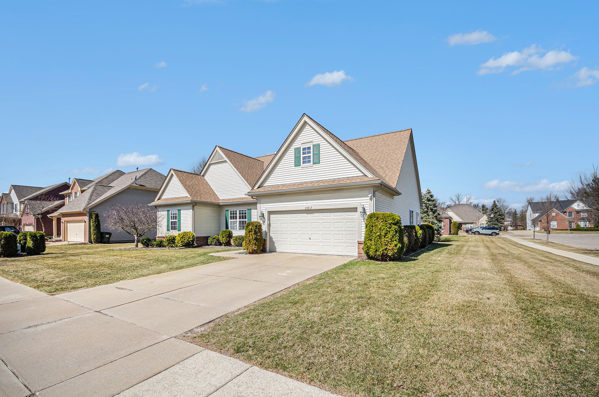 2078 Cattail Cir Property Photo 8