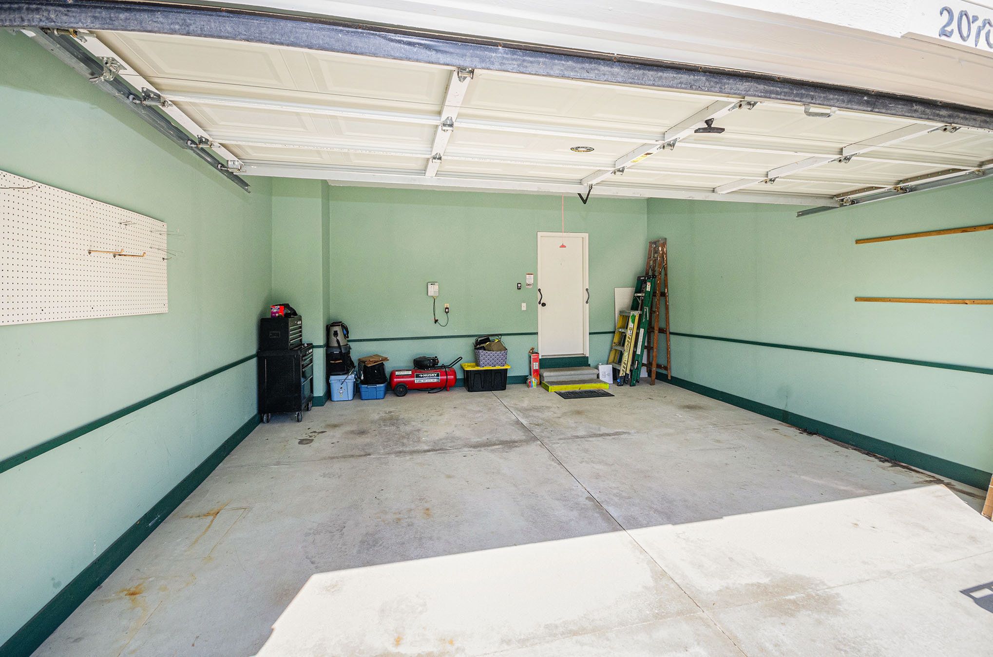 2078 Cattail Cir Property Photo 45
