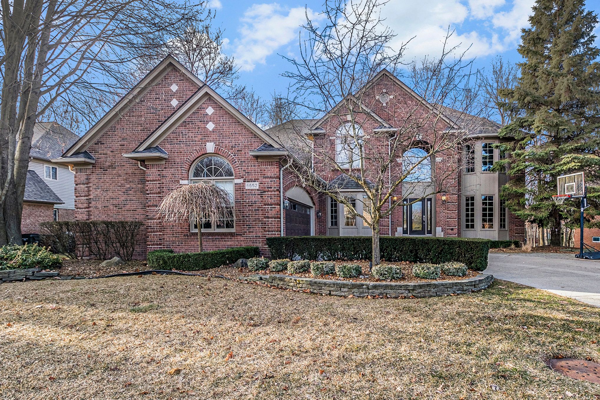 6652 Chianti Property Photo 1
