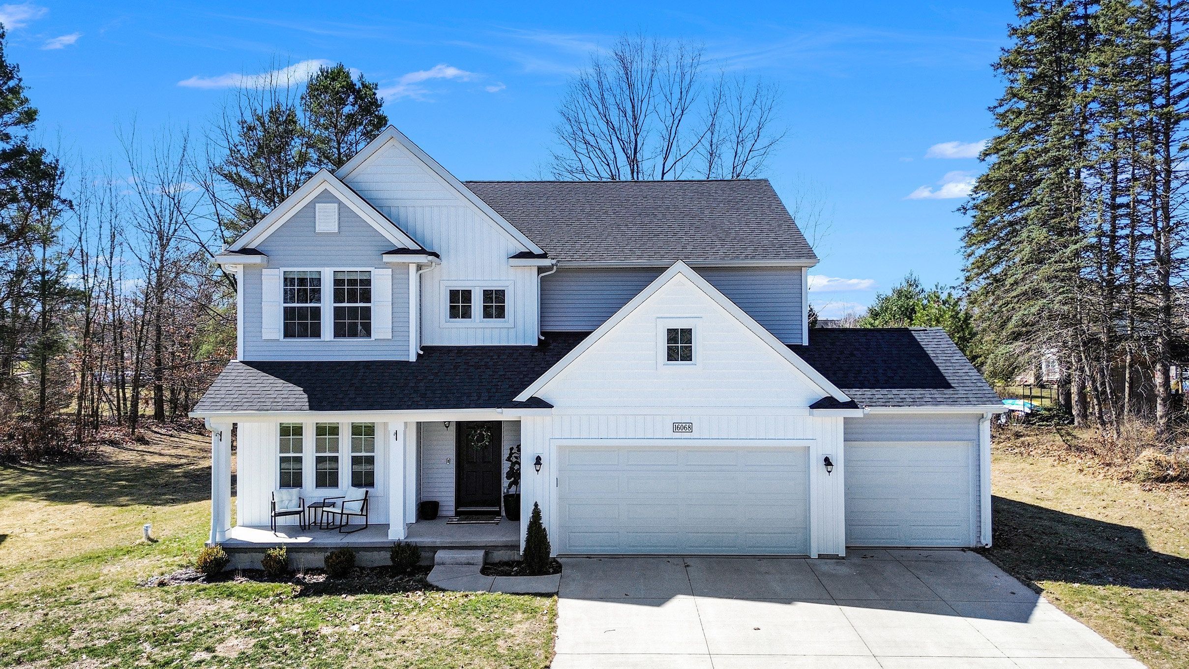 16068 River Ridge Trl Property Photo