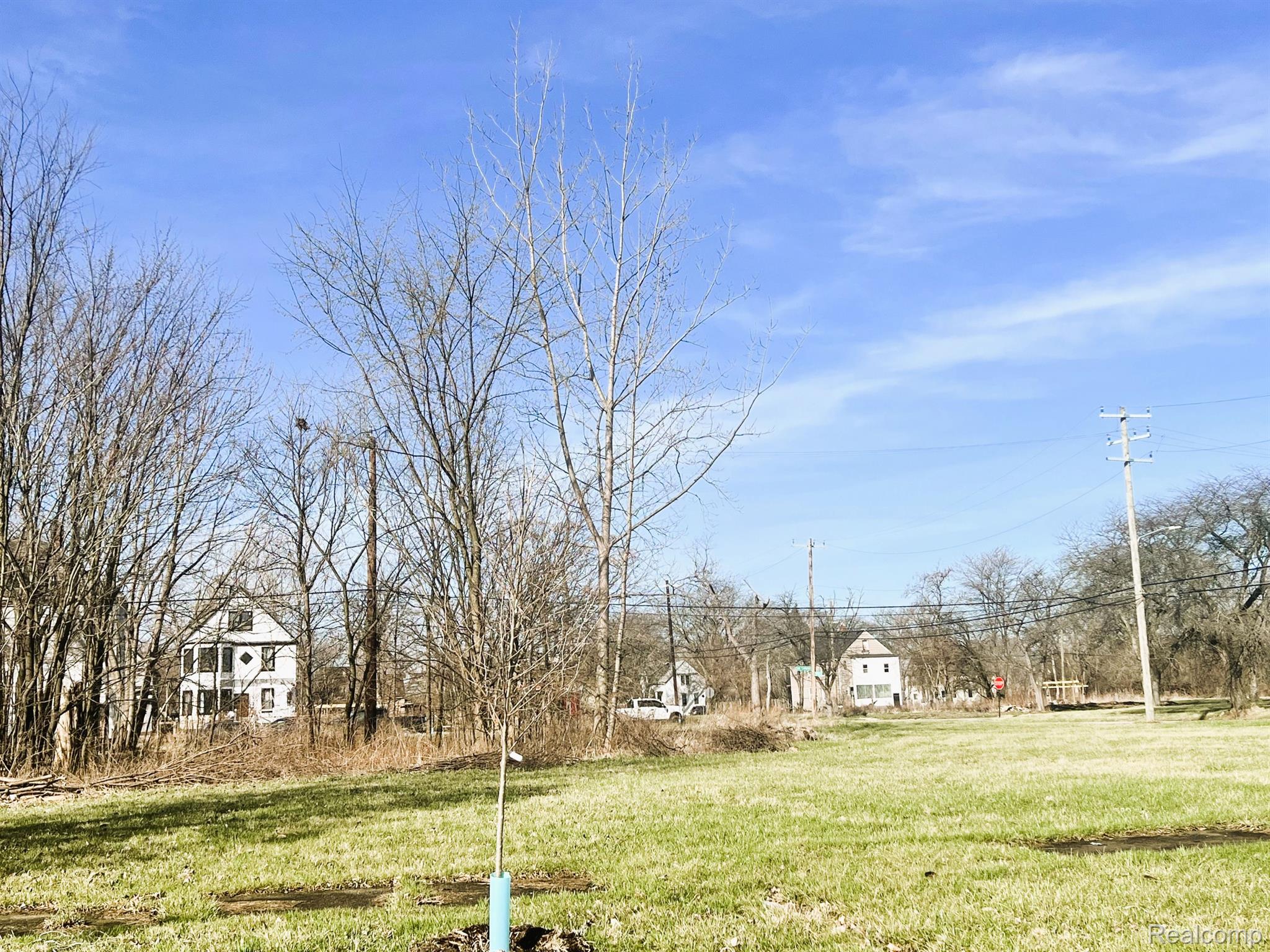 5361 Mitchell St Property Photo 7