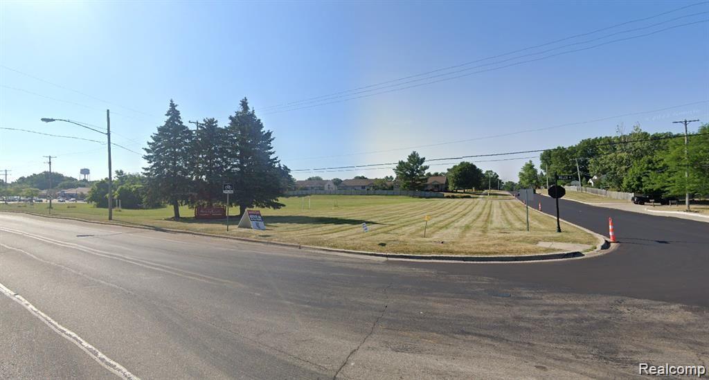 9091 Miller Rd Property Photo 2