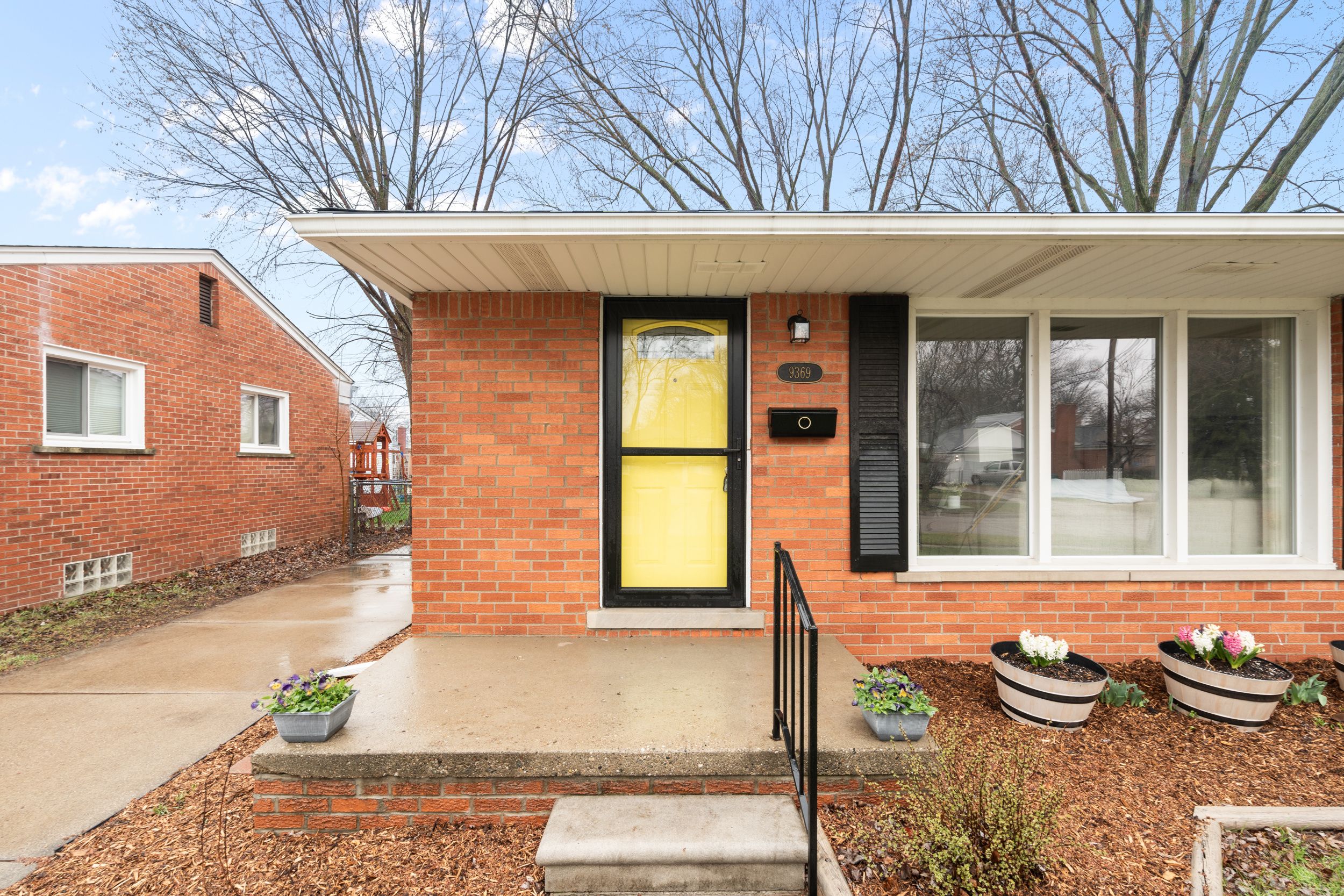 9369 California St Property Photo 6