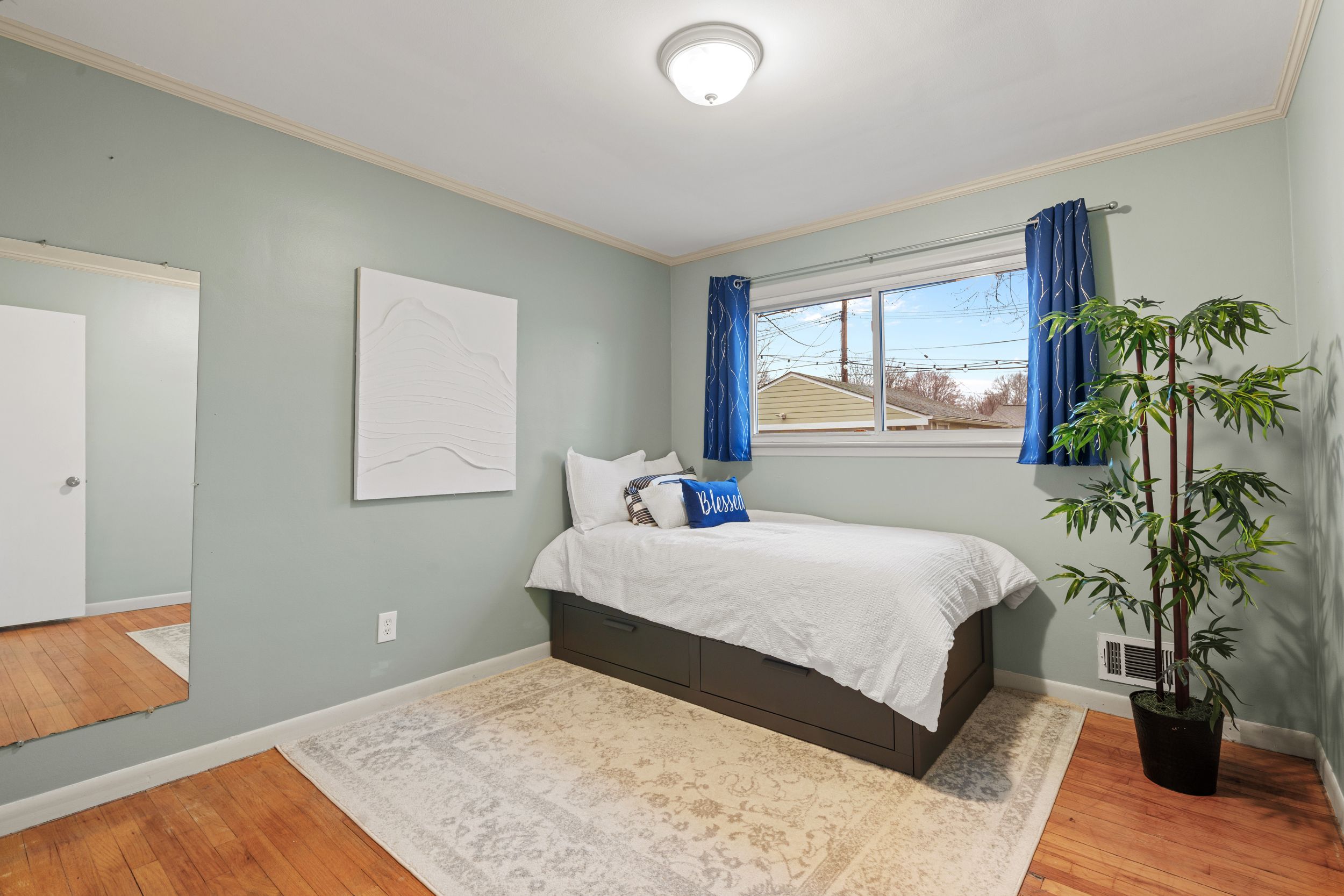 9369 California St Property Photo 25