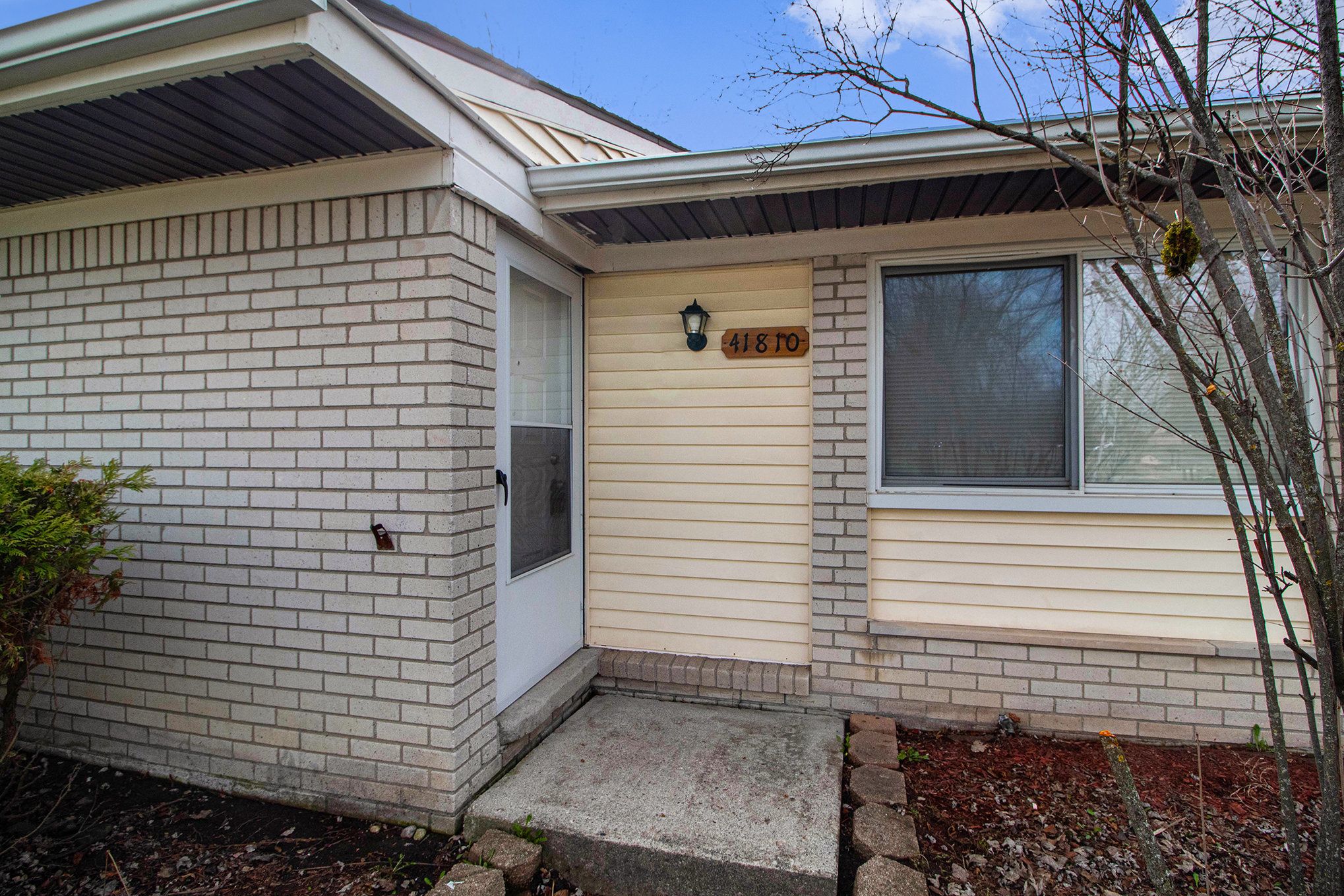 41810 Pierce St Property Photo 7