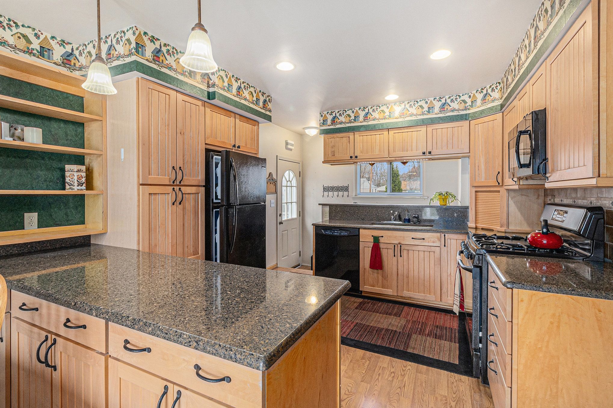 34065 Orangelawn St Property Photo 10