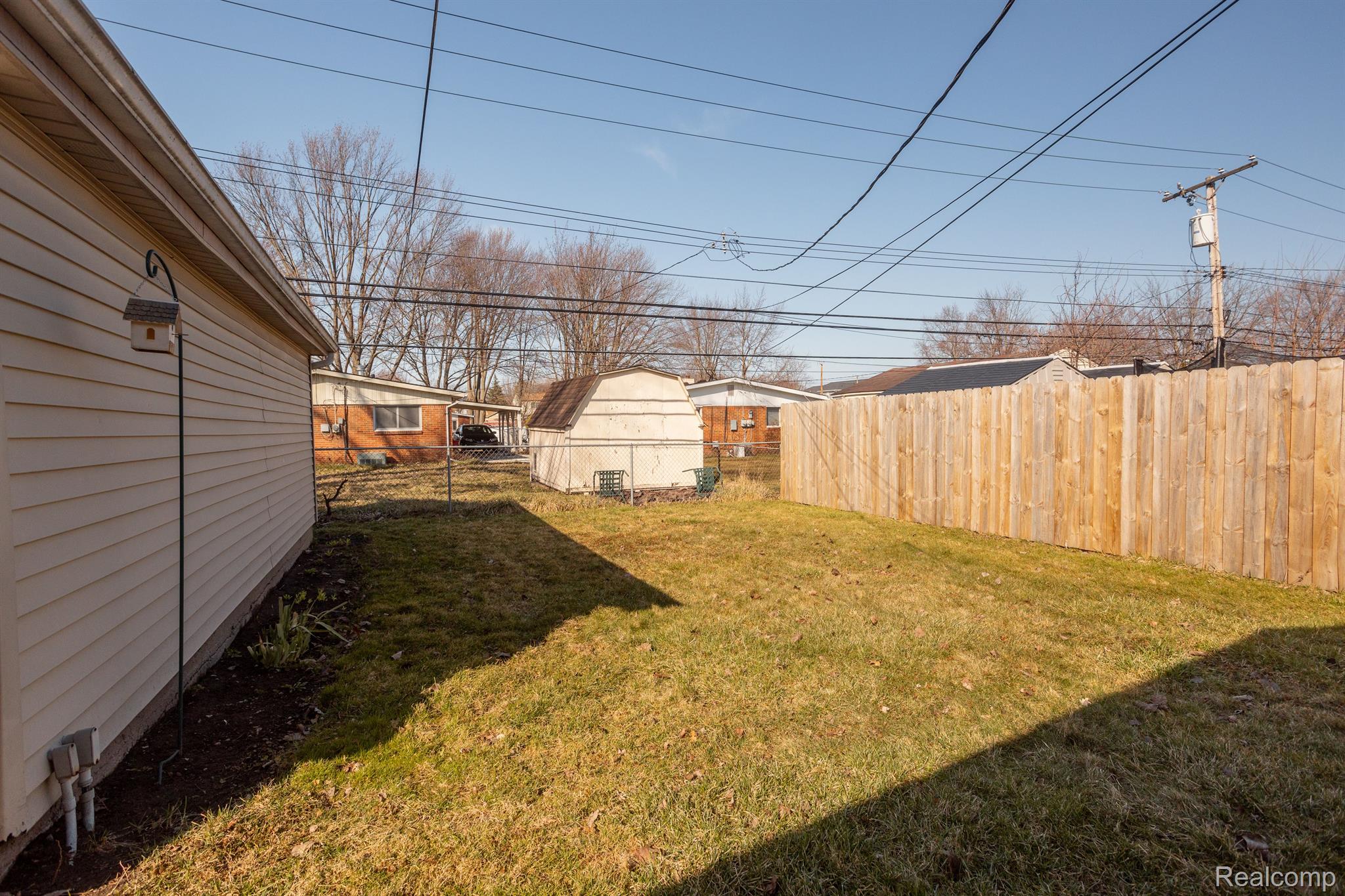 1629 E Dulong Ave N Property Photo 41