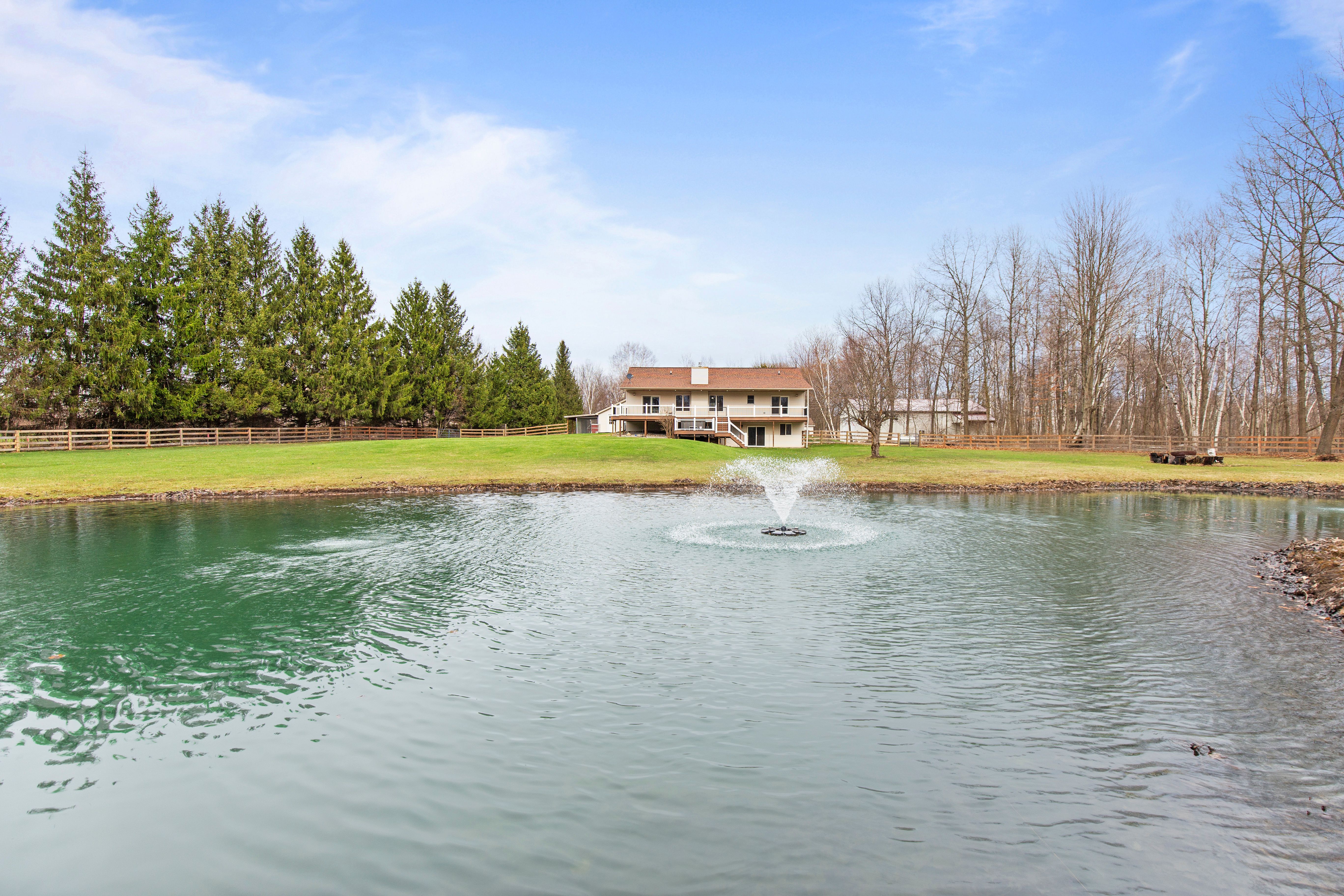3565 Jones Rd Property Photo