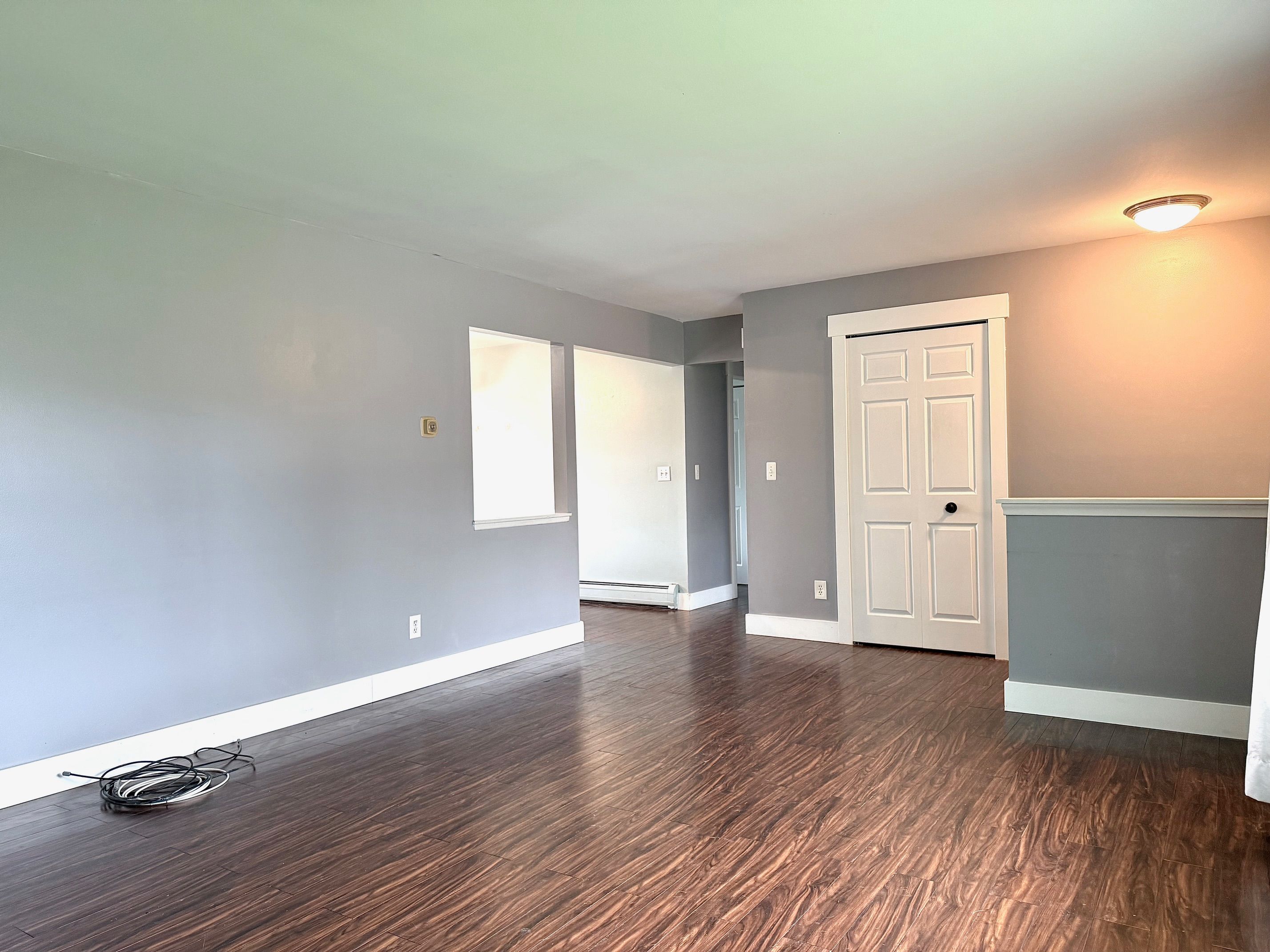 8100 Russell St Property Photo 5