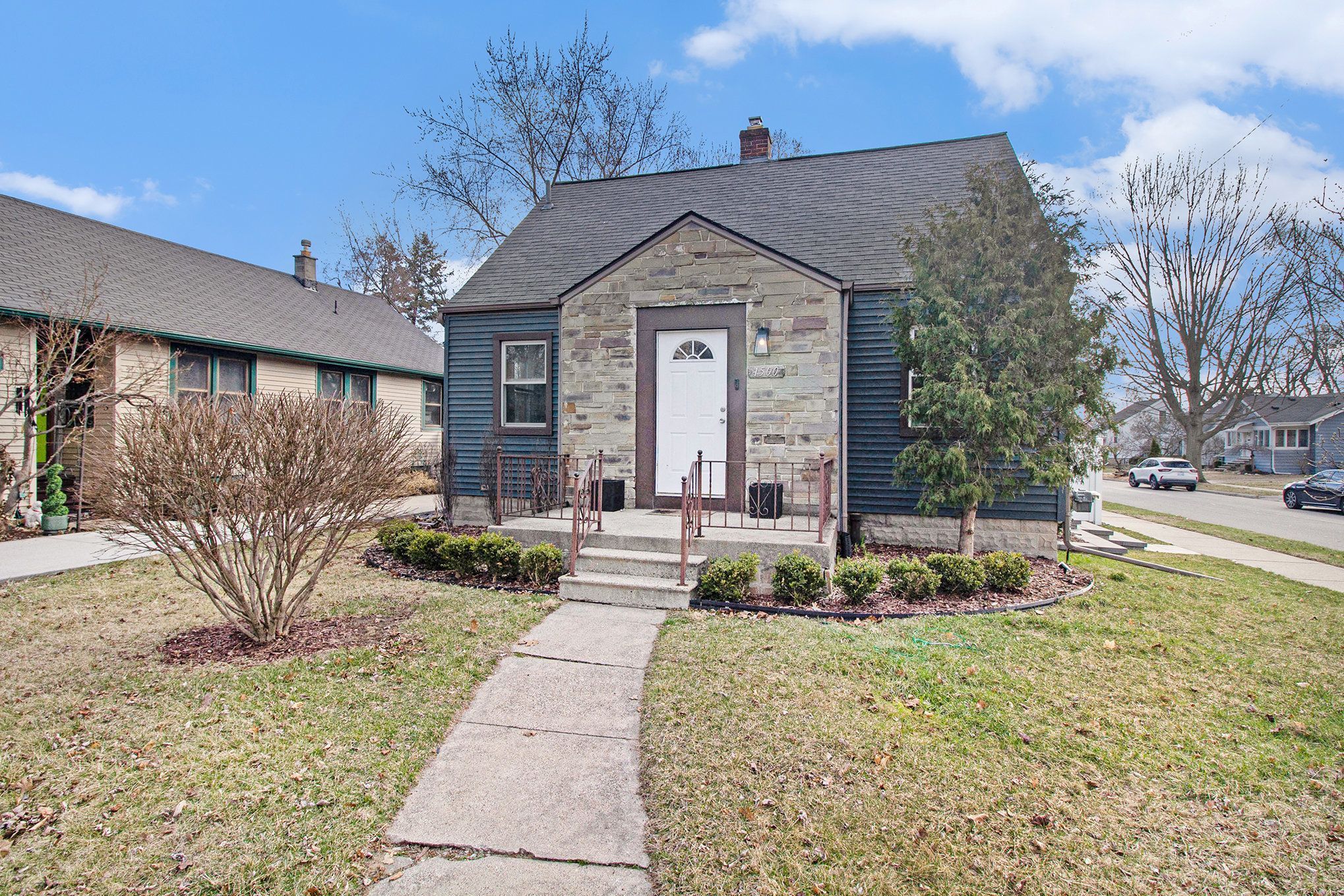 1500 Kenton St Property Photo 1