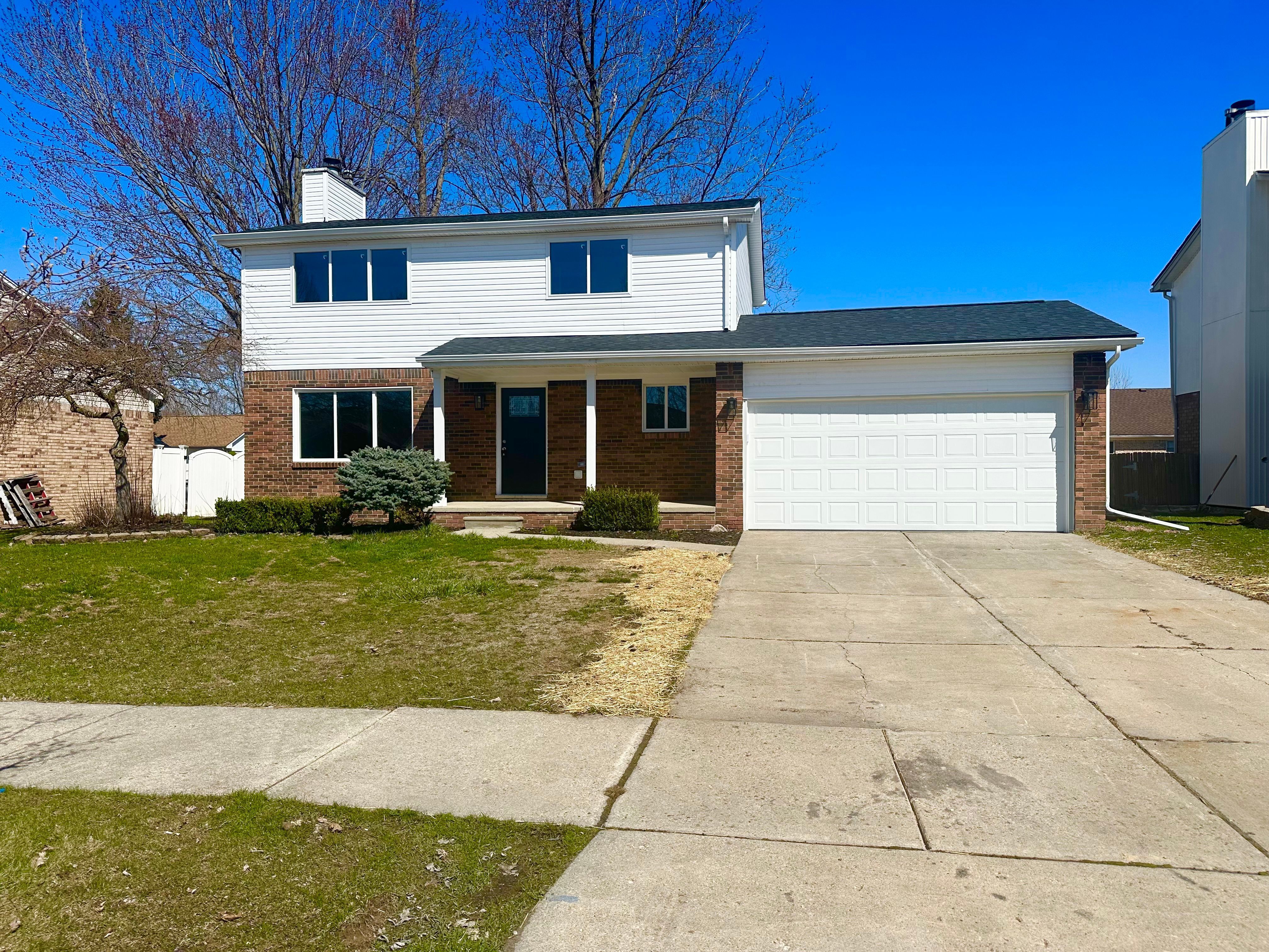 26207 Fairwood Dr Property Photo 1