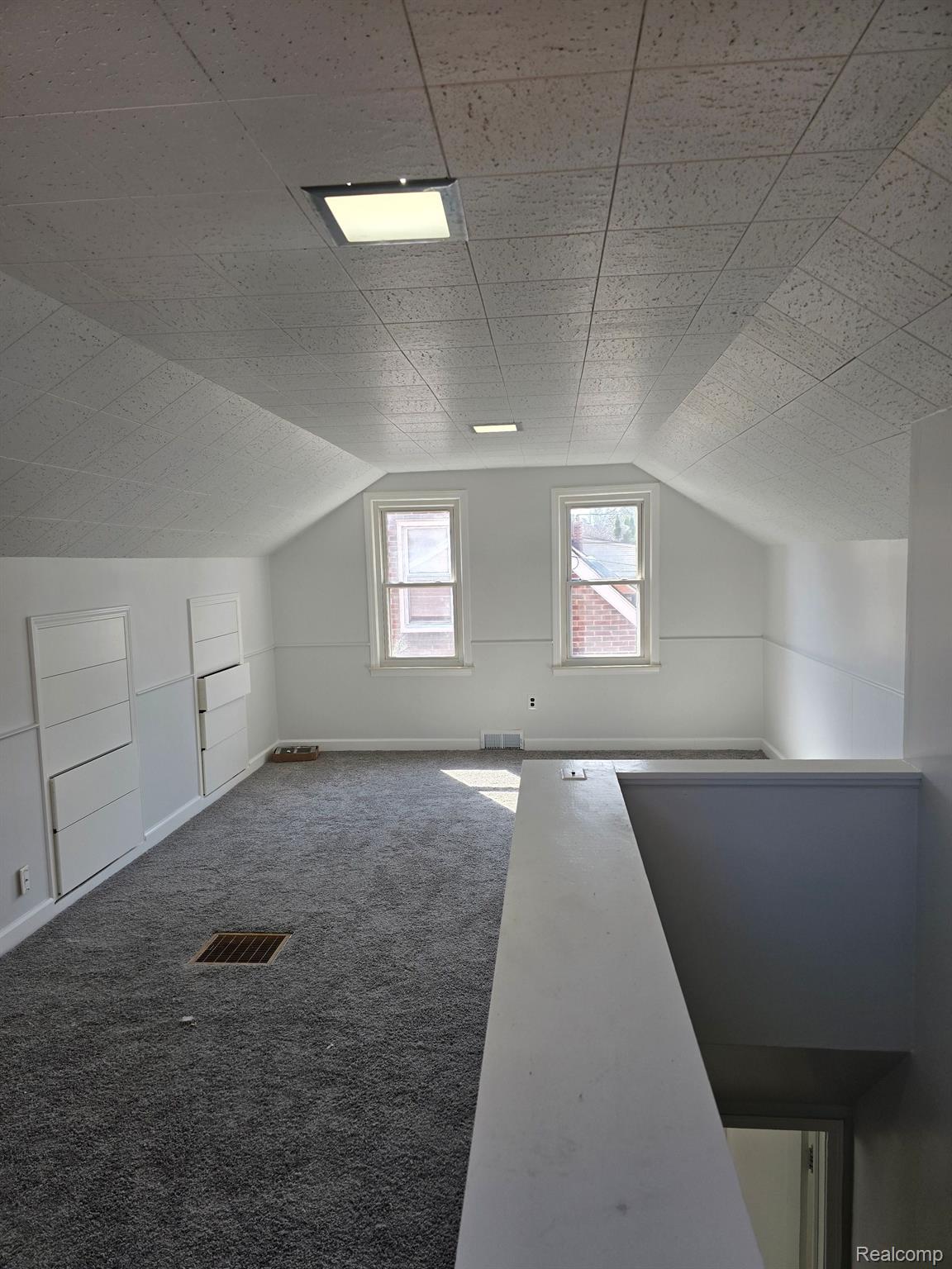 1713 Drexel St Property Photo 8