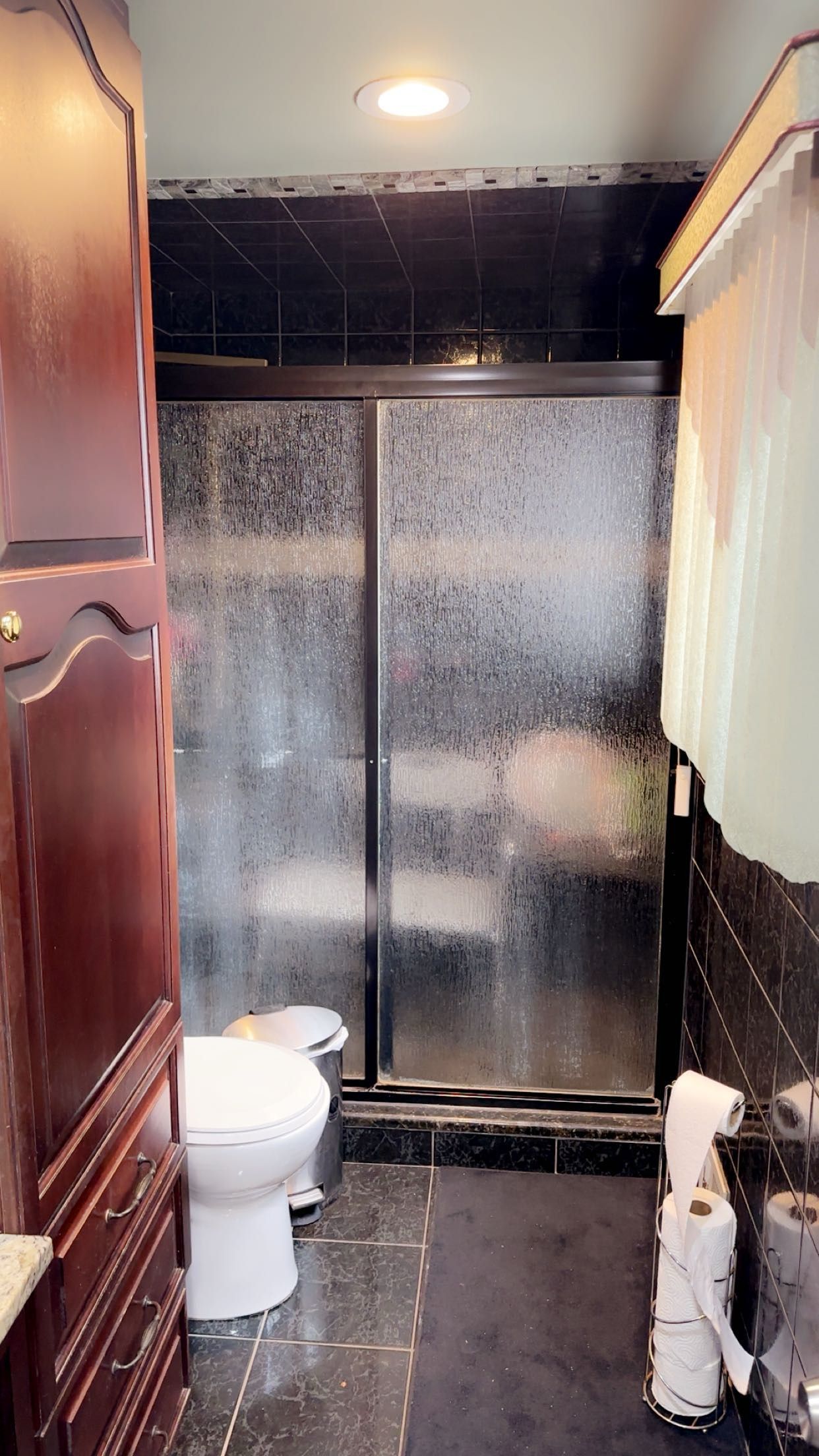 8452 Doncaster Dr Property Photo 21