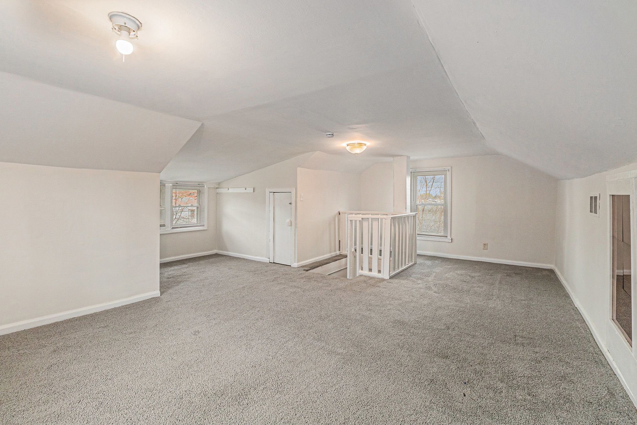 5402 Croissant St Property Photo 21