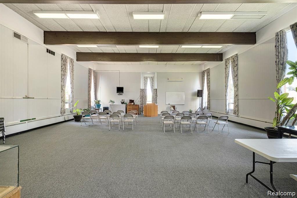 3202 Flushing Rd Property Photo 17
