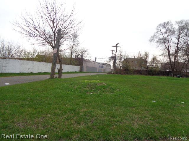 5678 Harold St Property Photo 1